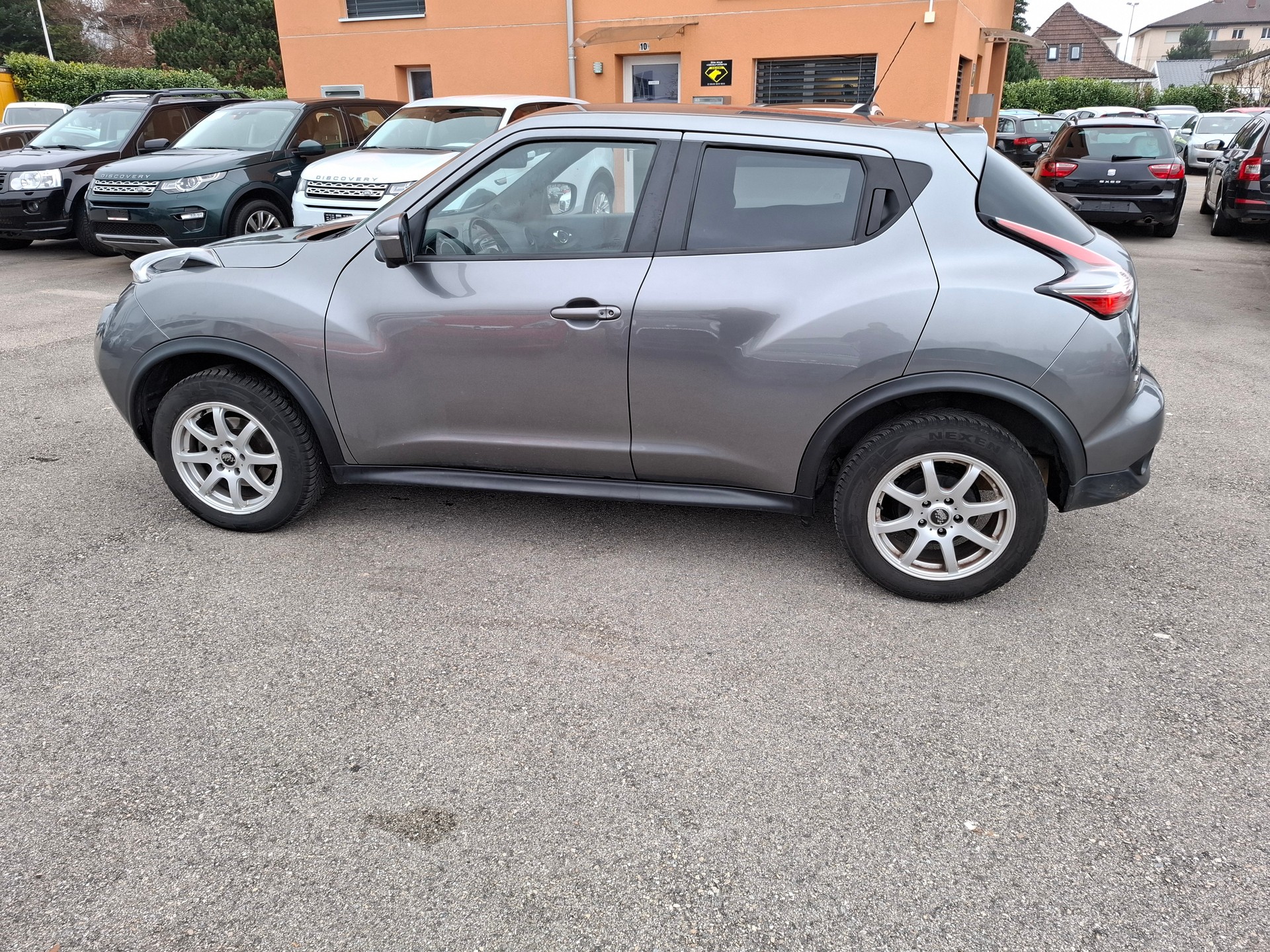 NISSAN Juke 1.2 DIG-T N-Connecta-image-4