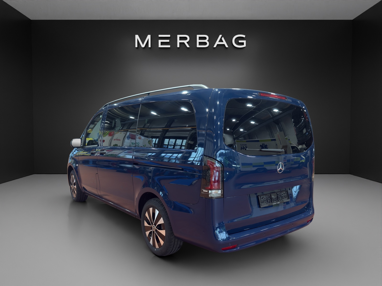 MERCEDES-BENZ Vito 116 CDI Lang Tourer 9G-Tronic 4M Select-image-3