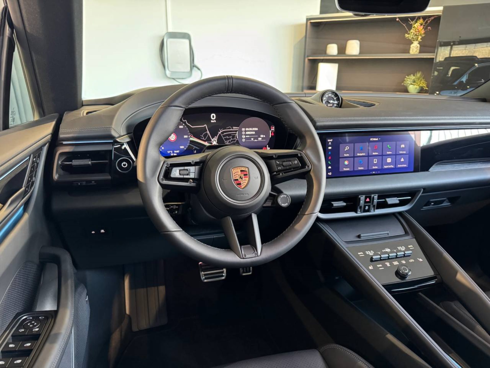 PORSCHE Macan GTS-image-14