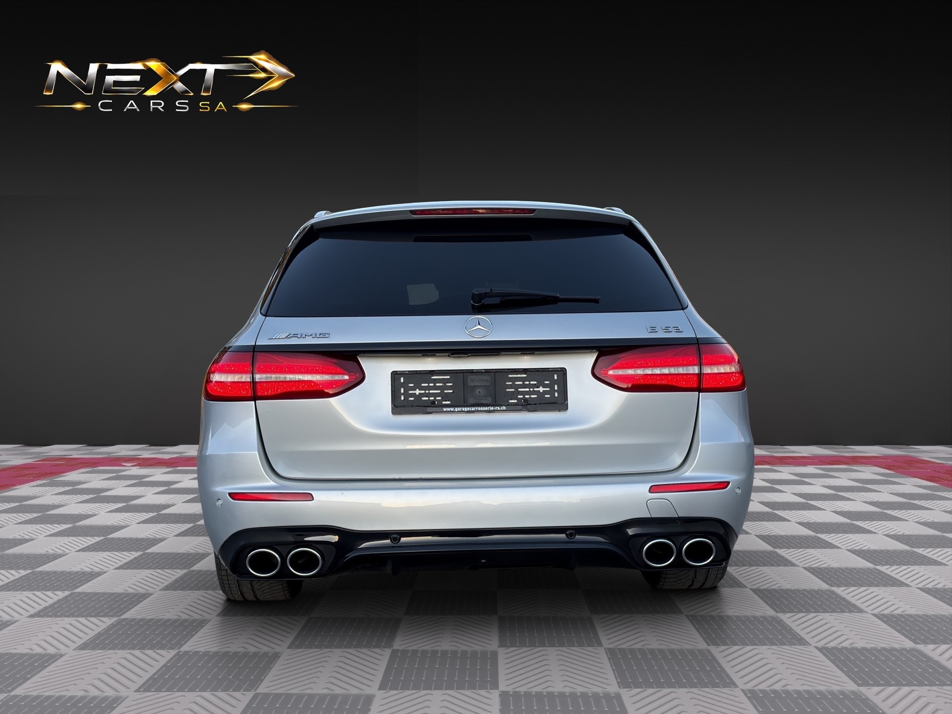 MERCEDES-BENZ E 53 AMG 4Matic 9G-Tronic-showroom-element-3