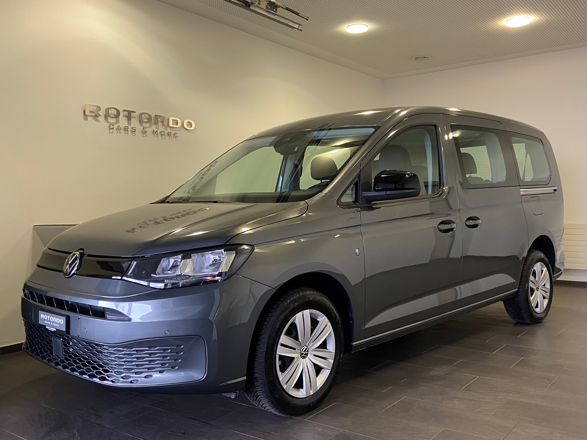 VW Caddy Maxi Kombi 2.0 TDi DSG Rollstuhltransport 5+1 Plätze-image-1