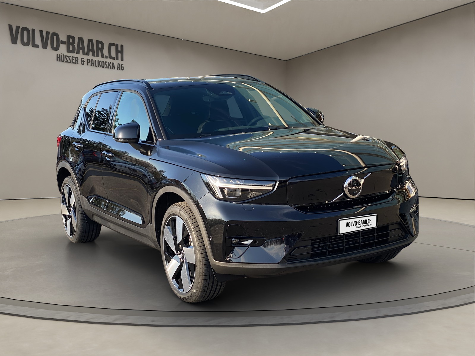 VOLVO EX40 Twin XCENTRIC Edition AWD-image-6