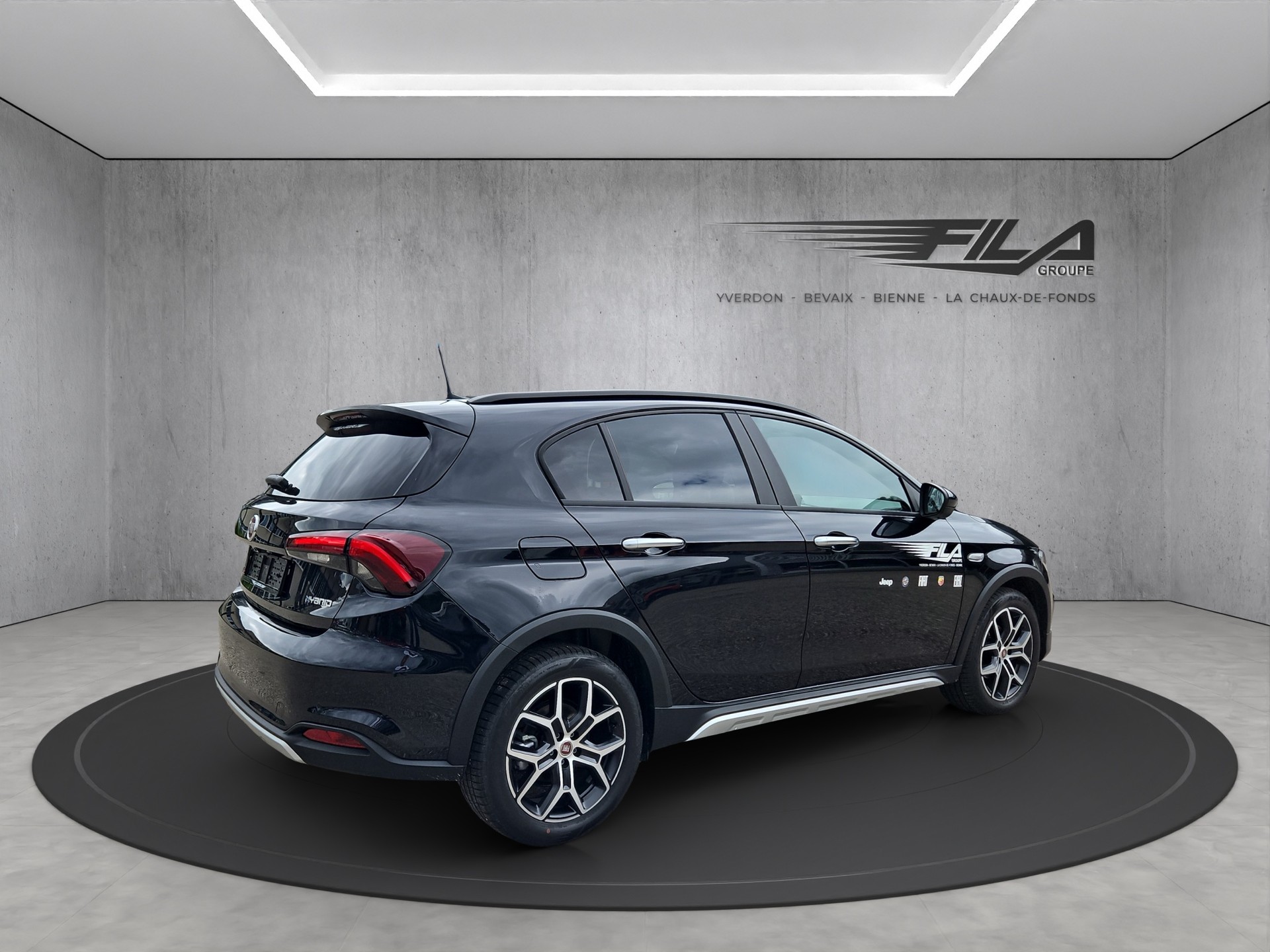 FIAT TIPO 1.5 130cv hyb. Cros-image-4