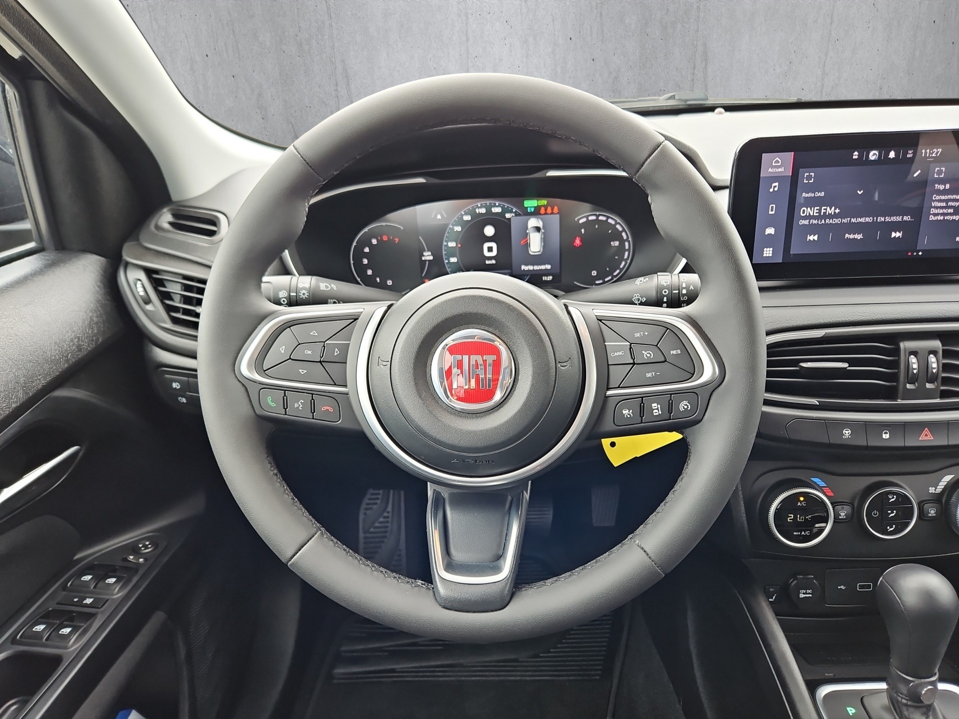 FIAT TIPO 1.5 130cv hyb. Cros-image-7