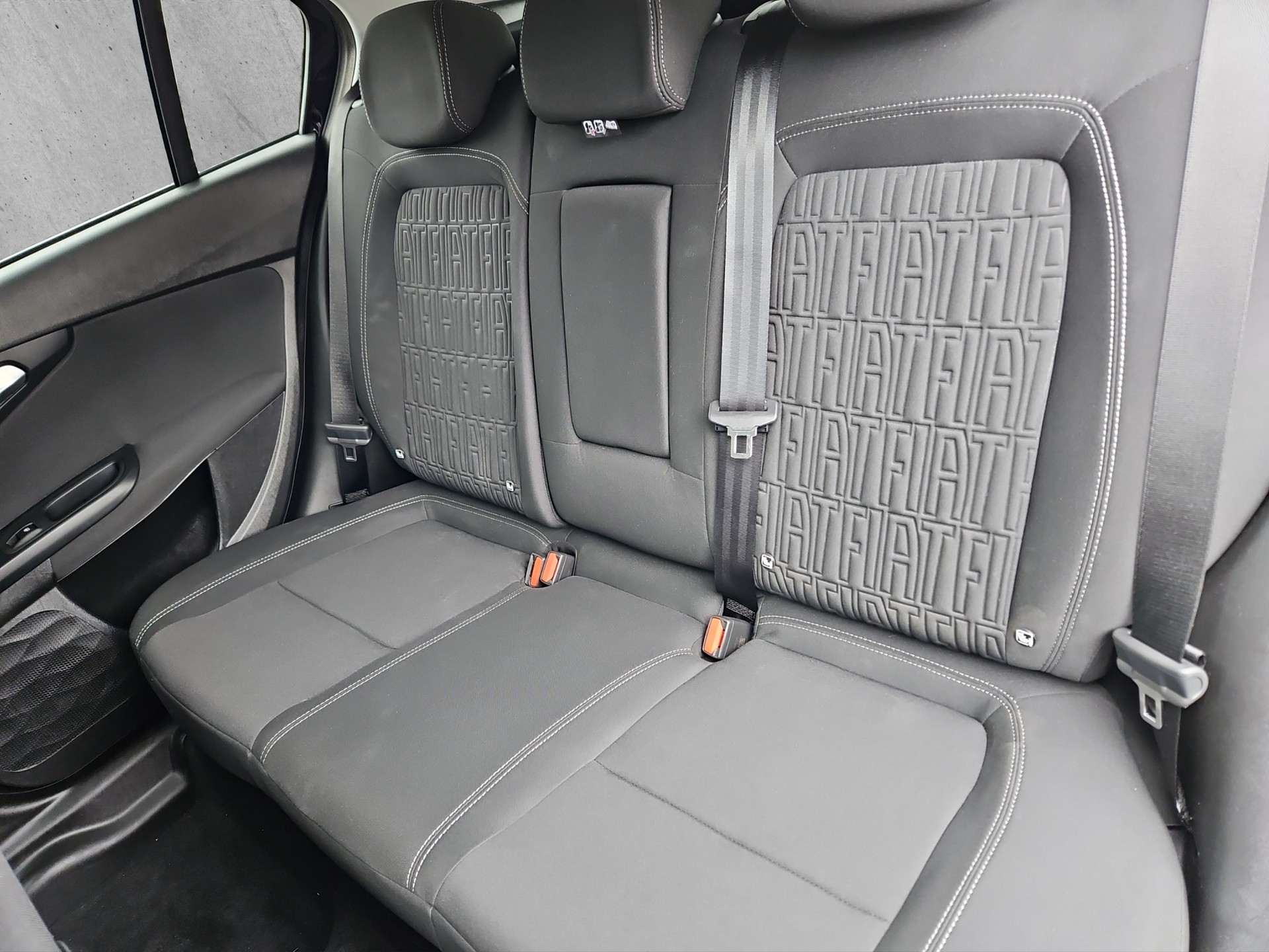 FIAT TIPO 1.5 130cv hyb. Cros-image-11