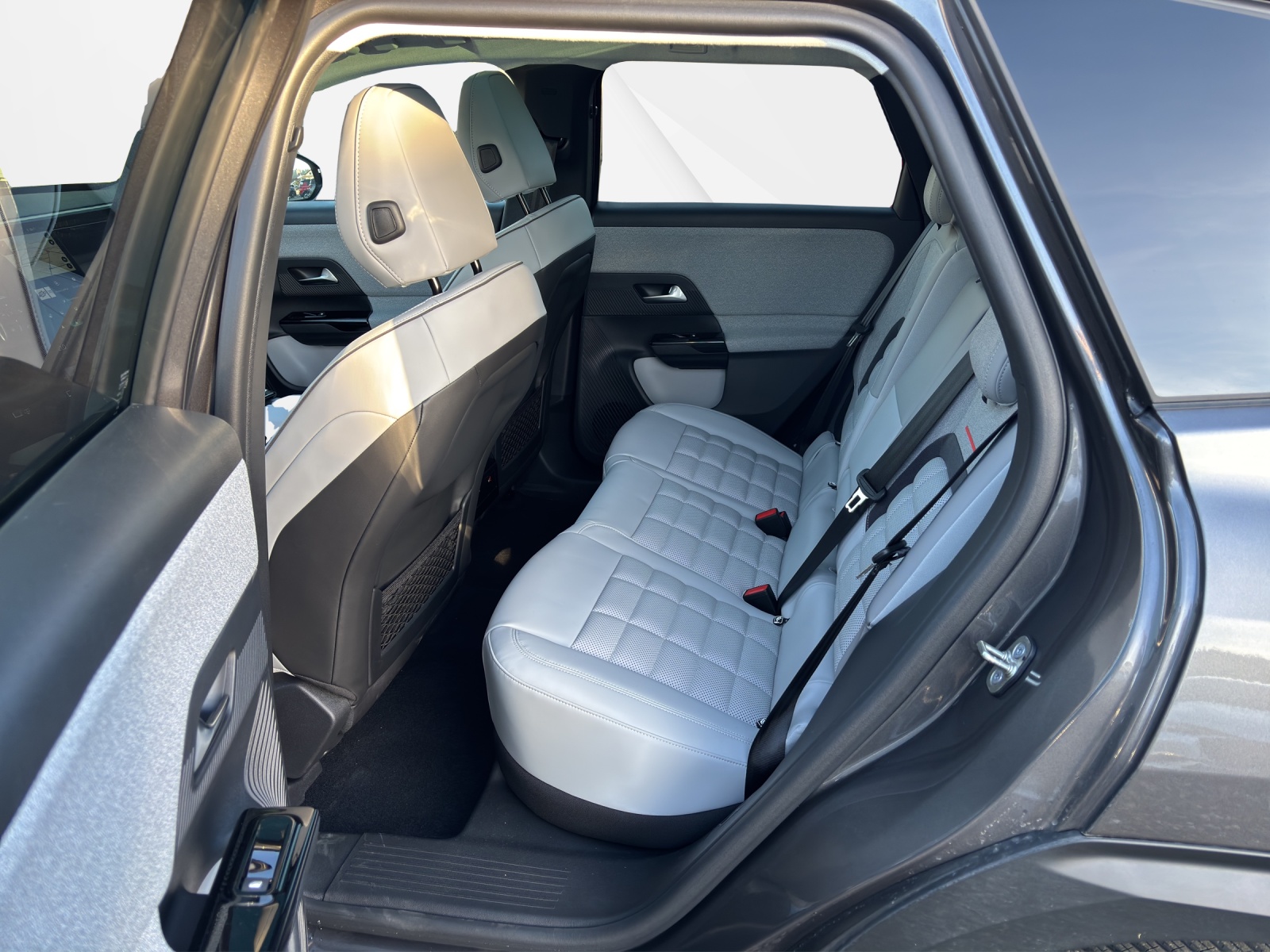 CITROEN e-C5 Aircross Max-image-14