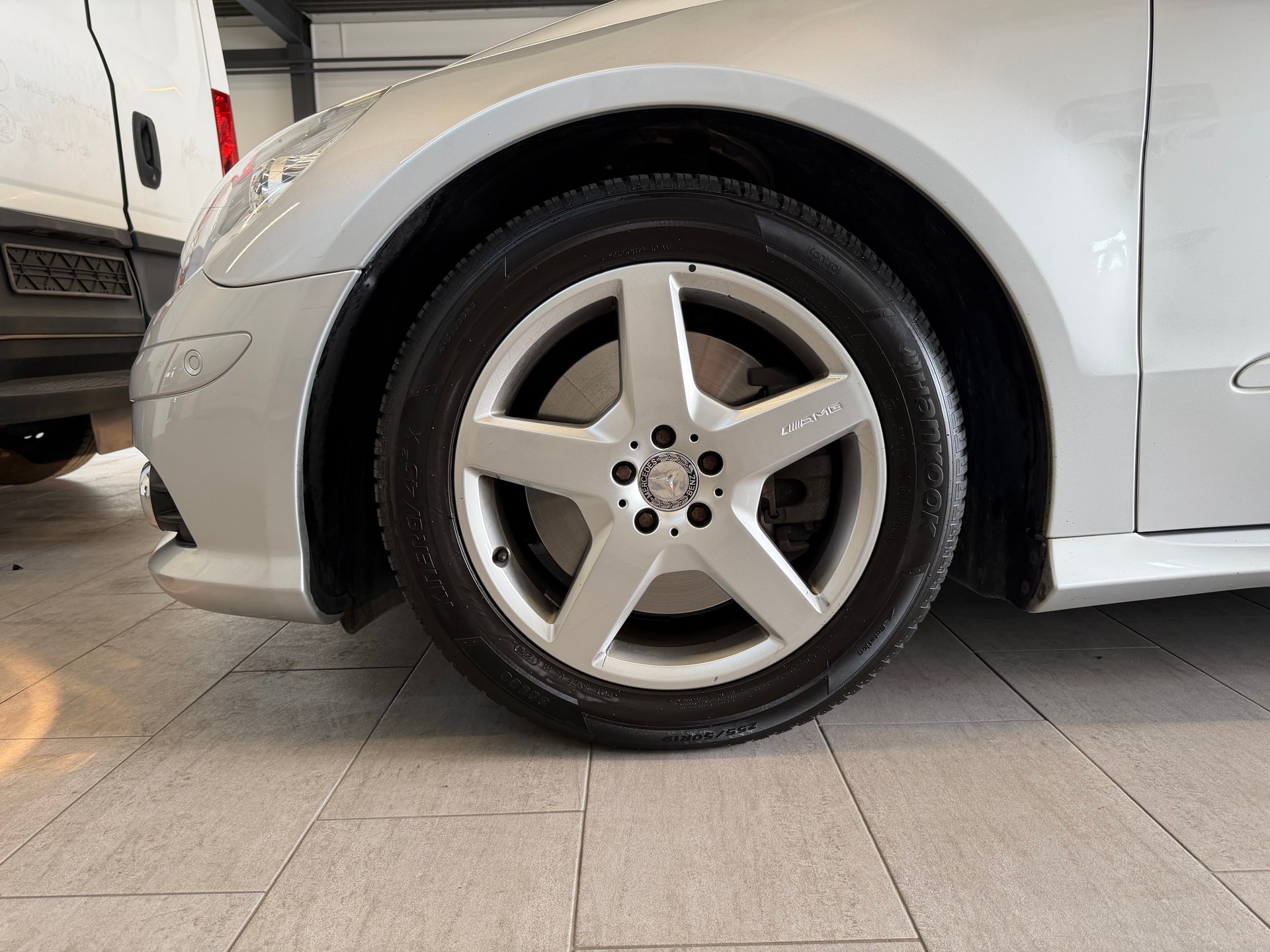 MERCEDES-BENZ R 500 4Matic 7G-Tronic-image-23