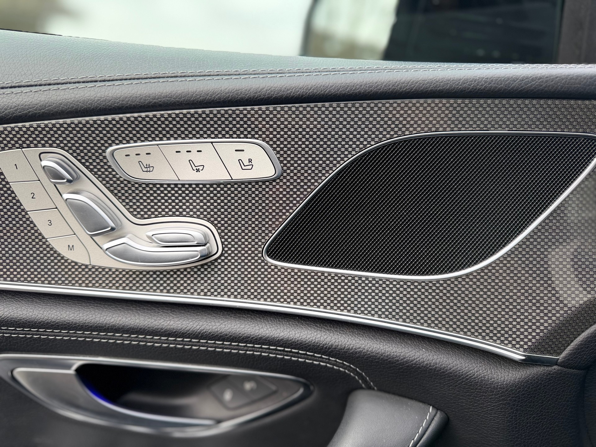 MERCEDES-BENZ CLS 53 AMG 4 Matic+ Edition1-image-36