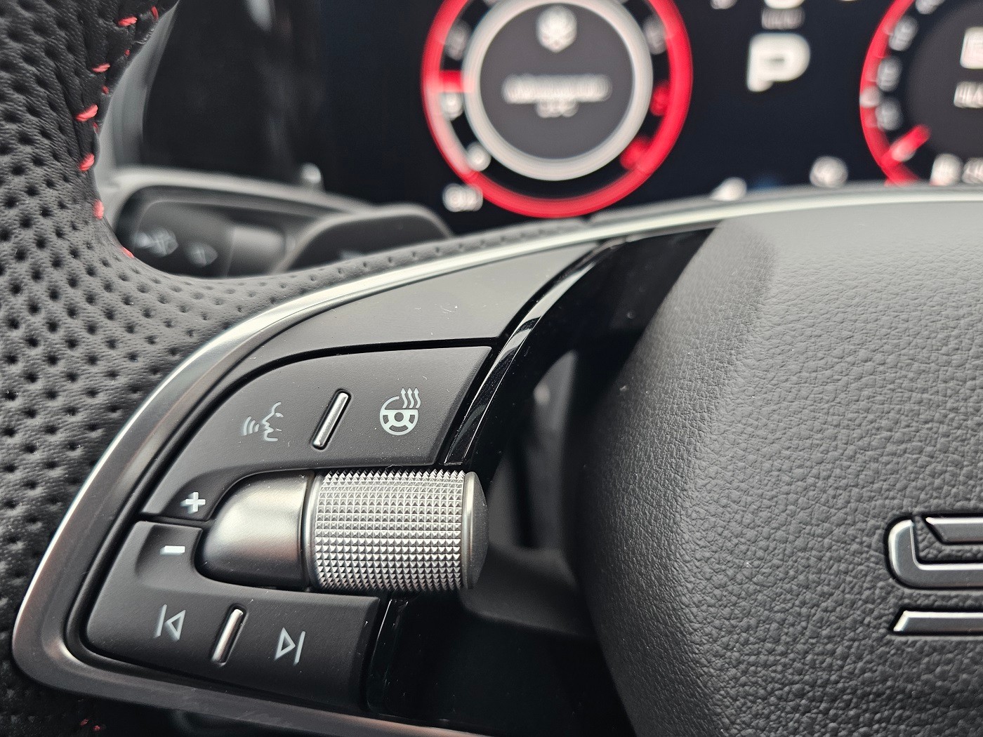 SKODA Kodiaq 2.0 TSI RS 4x4-image-17