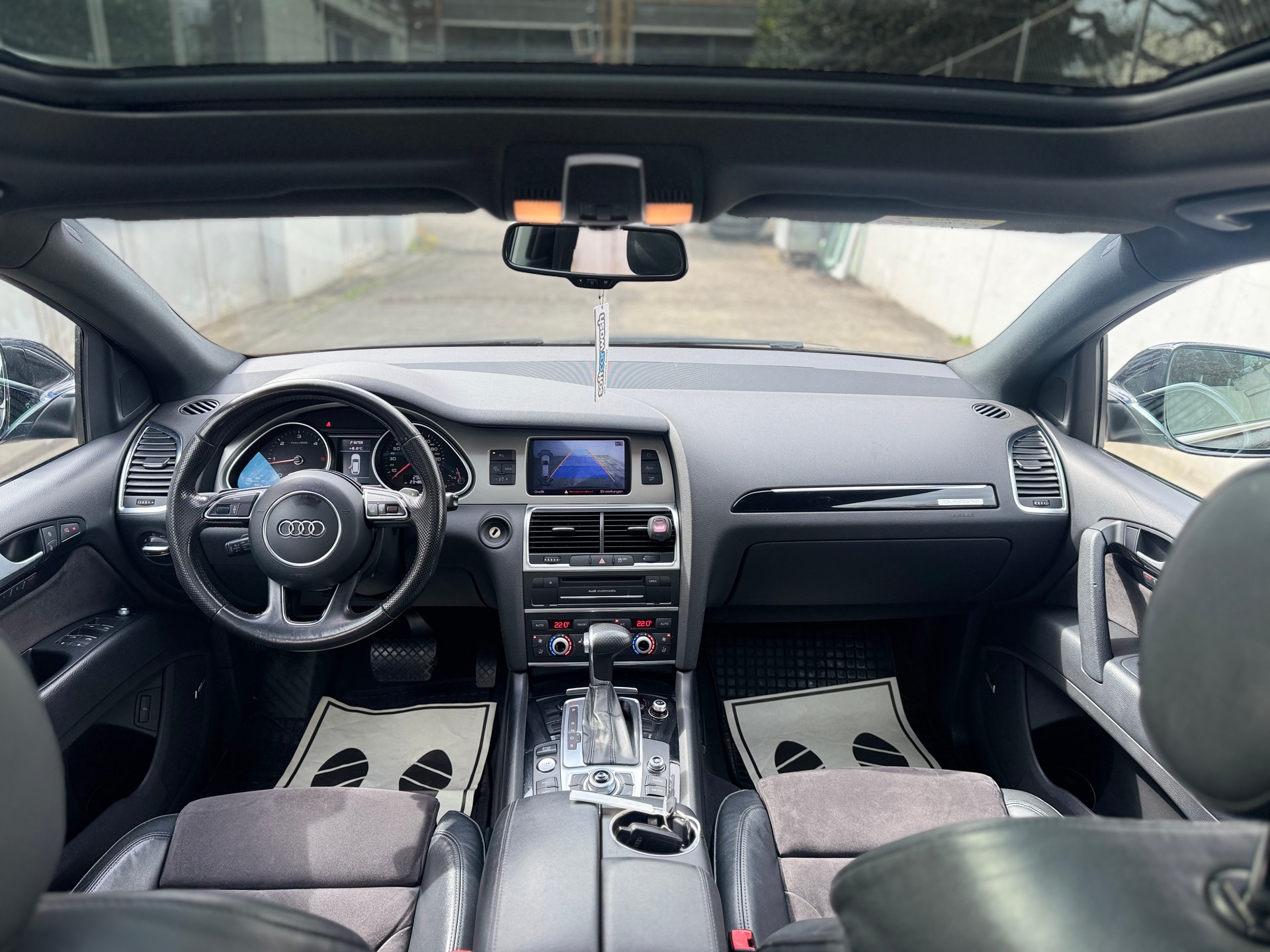 AUDI Q7 3.0 TDI addBlue quattro tiptronic-image-10
