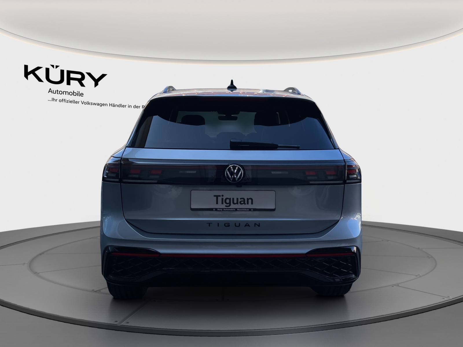 VW Tiguan 2.0 TSI DSG R-Line 4Motion-image-5