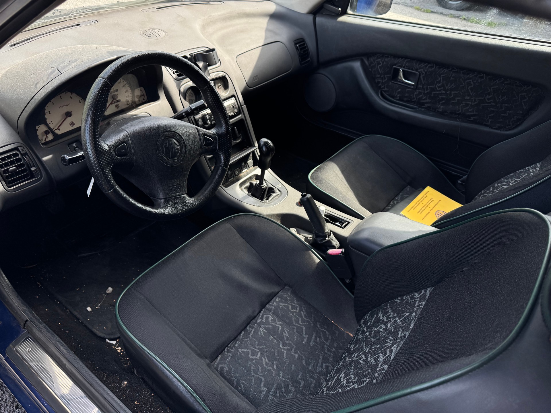 MG MGF 1.8i-image-8