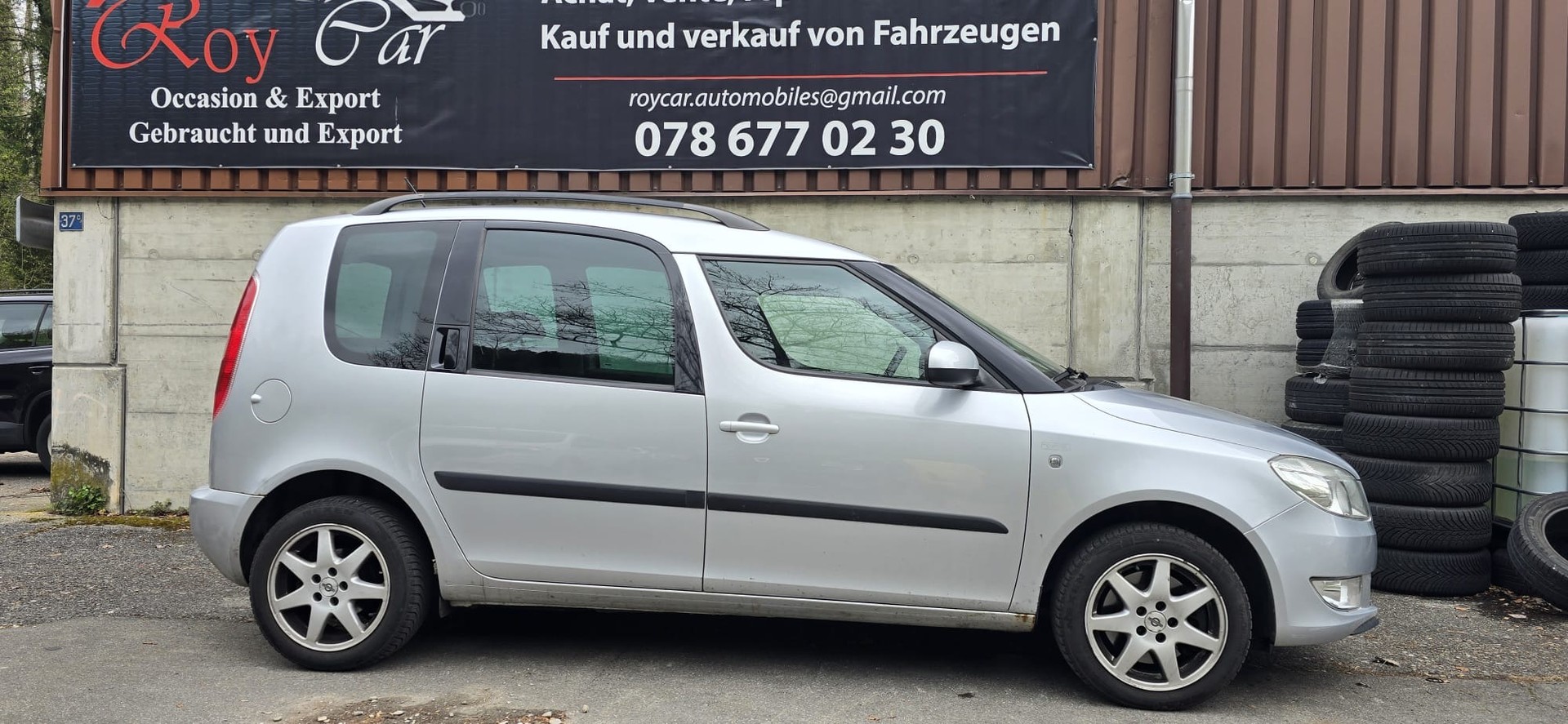 SKODA Roomster 1.2 TSI Family-image-2