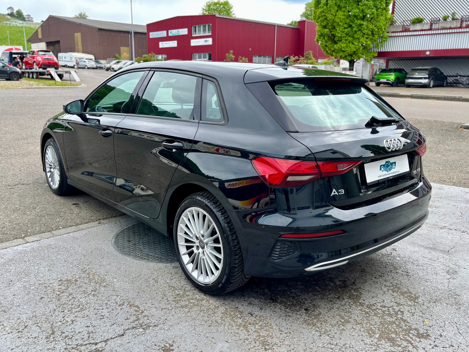 AUDI A3 Sportback 35 TFSI S-tronic-image-4