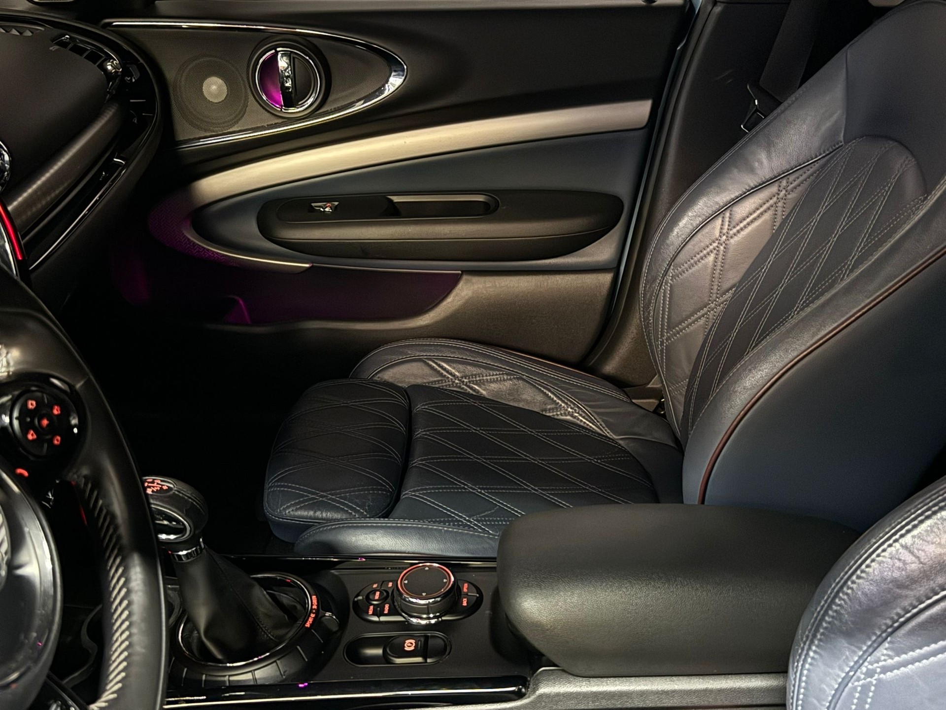 MINI Clubman Cooper S ALL4 Steptronic-image-16