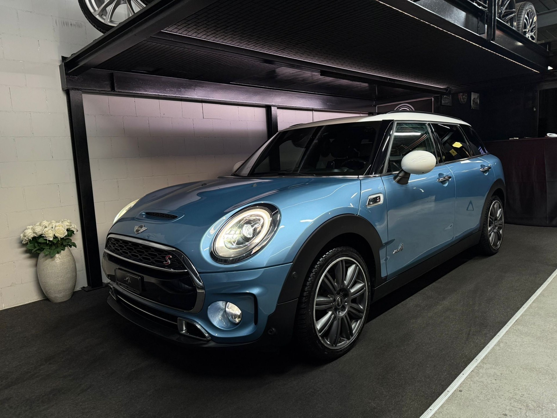 MINI Clubman Cooper S ALL4 Steptronic-image-0
