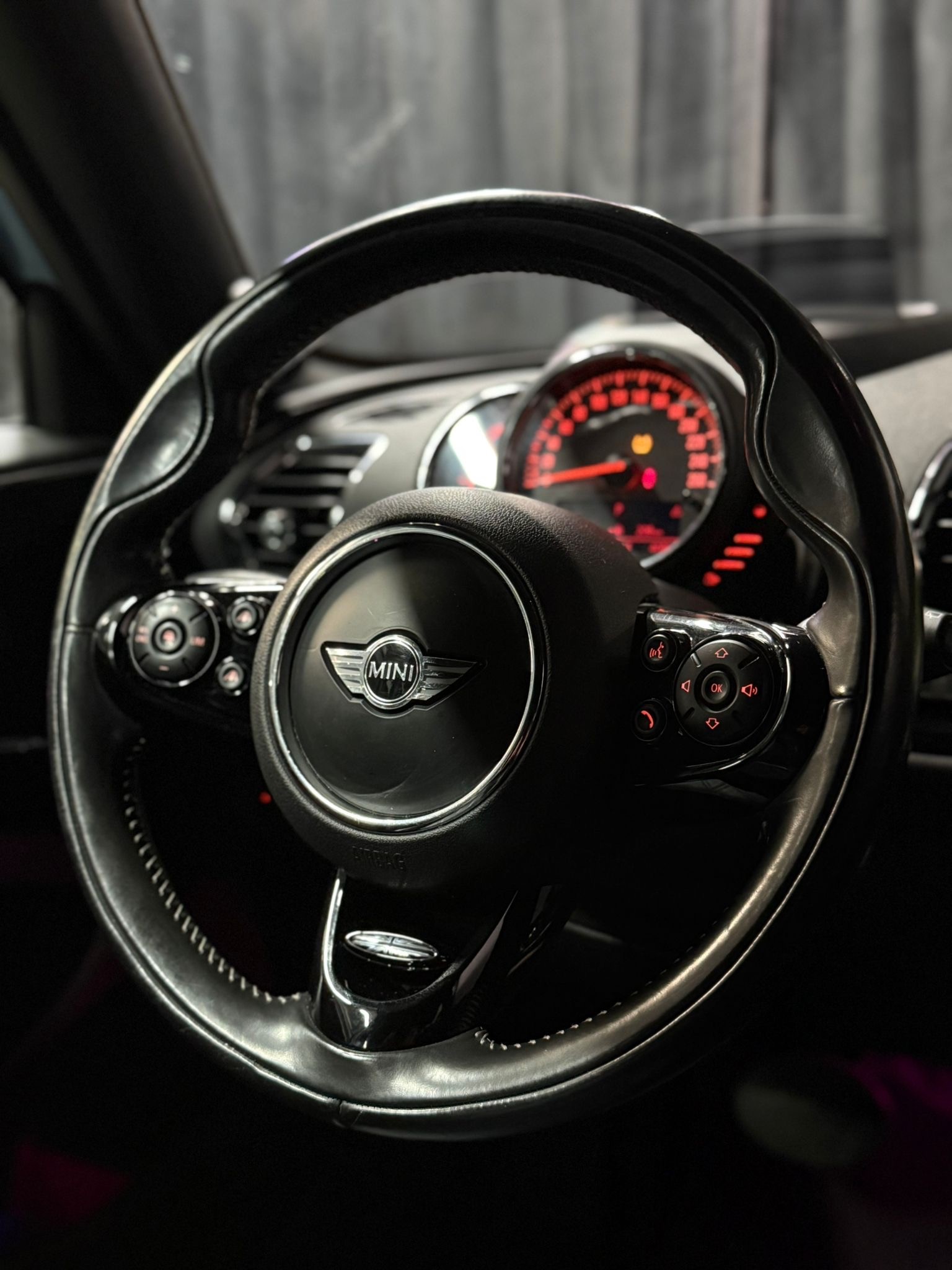 MINI Clubman Cooper S ALL4 Steptronic-image-12