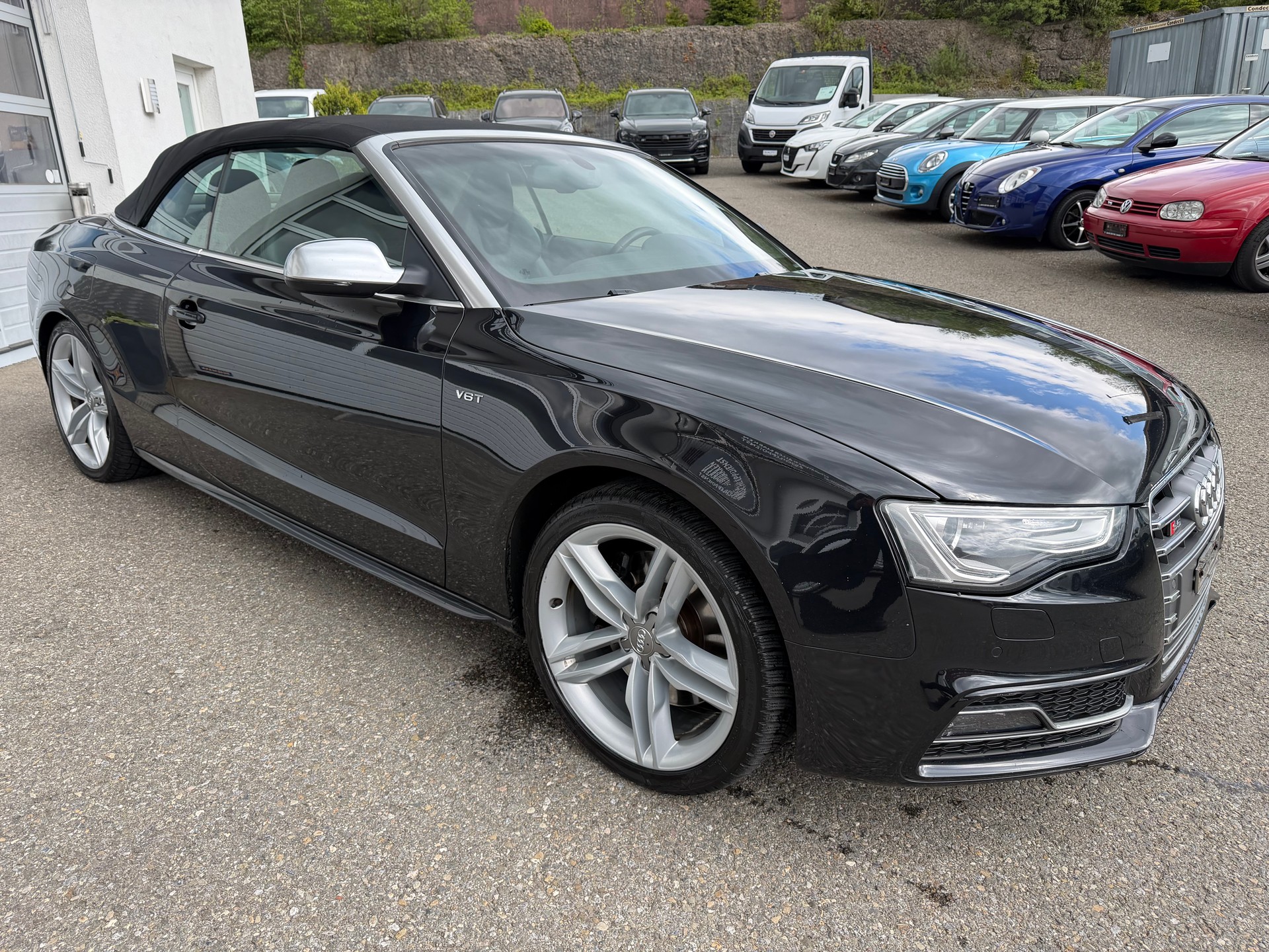 AUDI S5 Cabrio 3.0 TFSI quattro S-tronic-showroom-element-3