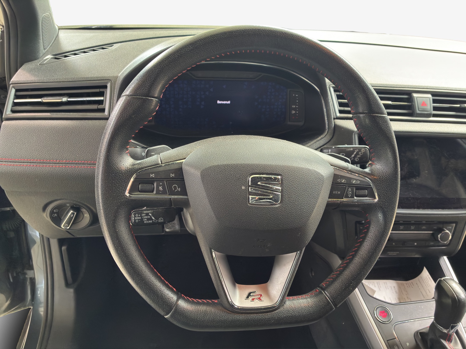 SEAT Arona 1.5 Eco TSI Hola FR DSG-image-9