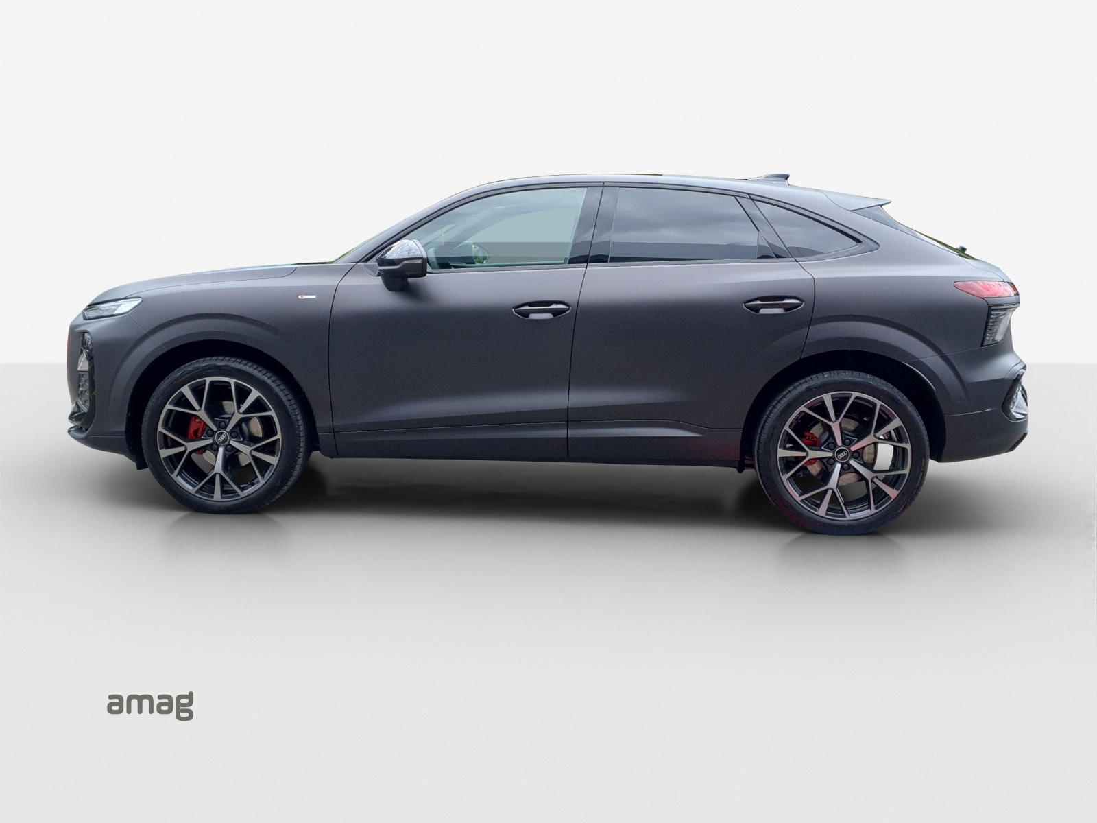 AUDI Q3 Sportback 110 kW TFSI S tronic-image-0