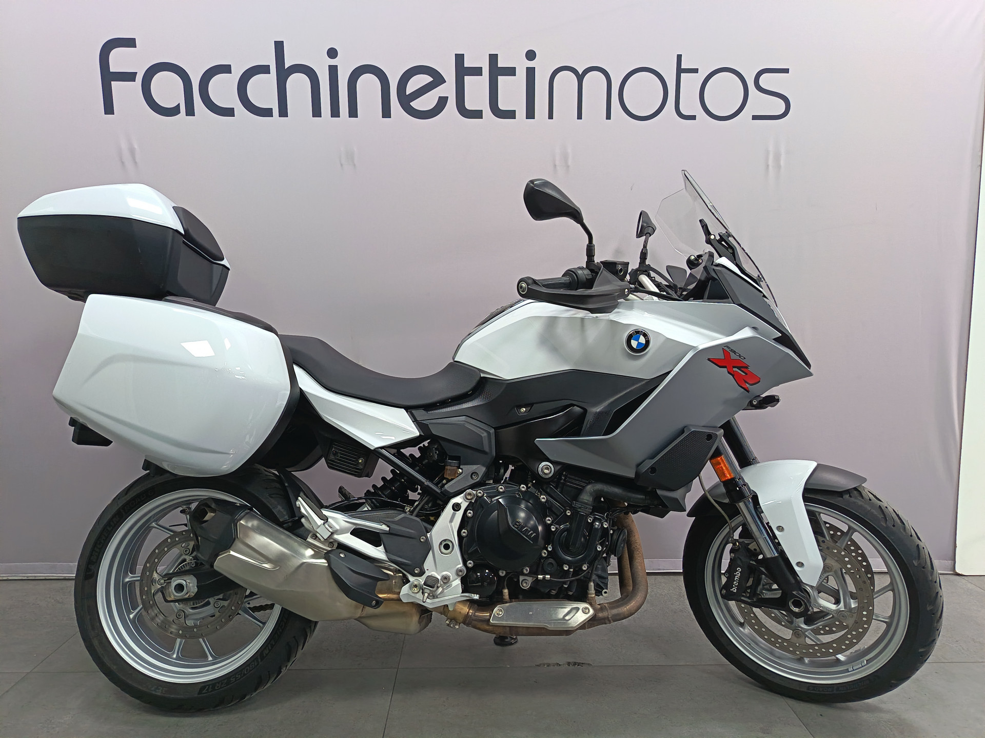 BMW F 900 XR *** 77kW ***Kit Surbaissement***-image-0