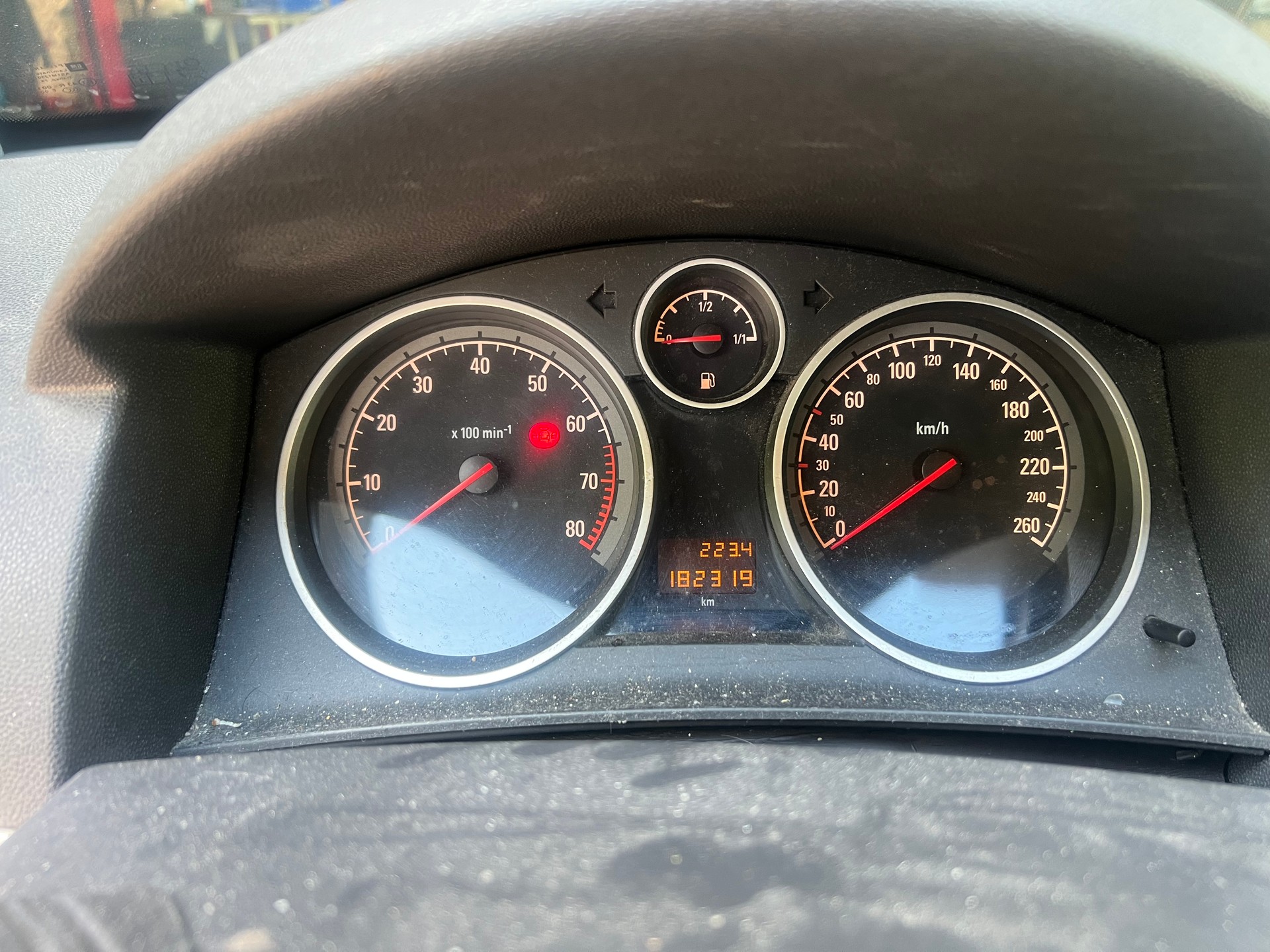 OPEL Astra 1.8i 16V Silverline-image-11