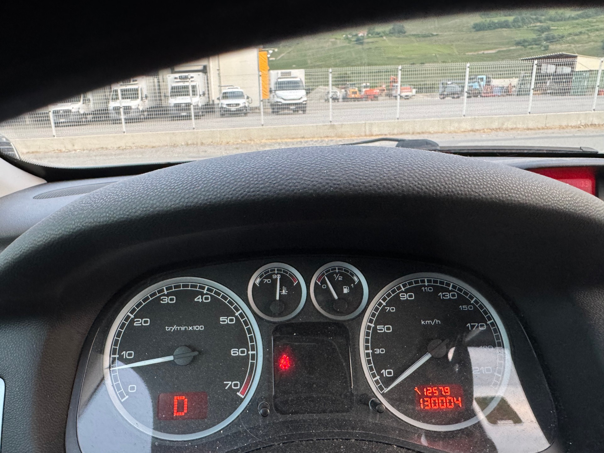 PEUGEOT 307 2.0 16V XSi-image-9