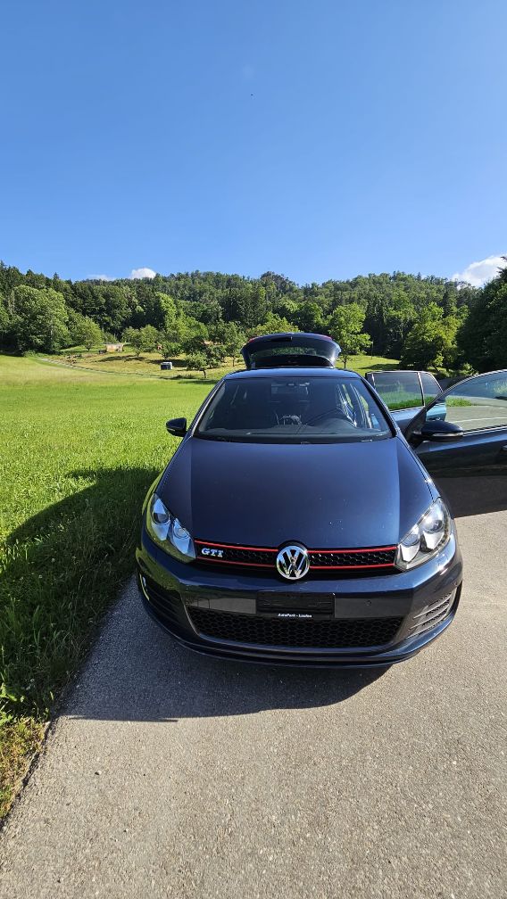 VW Golf VI 2.0 TSI GTI-image-3