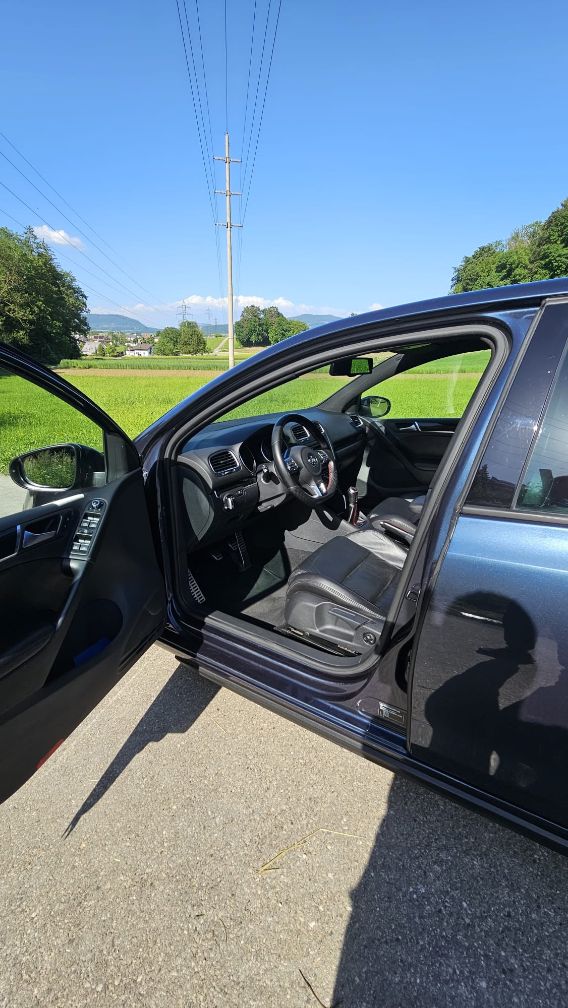 VW Golf VI 2.0 TSI GTI-image-9