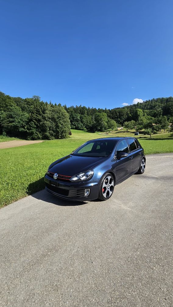 VW Golf VI 2.0 TSI GTI