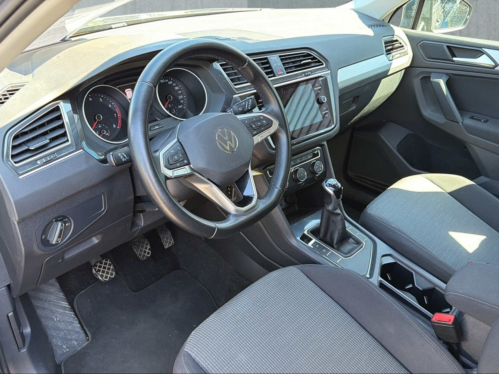 VW Tiguan 1.5TSI Evo Starter-image-3