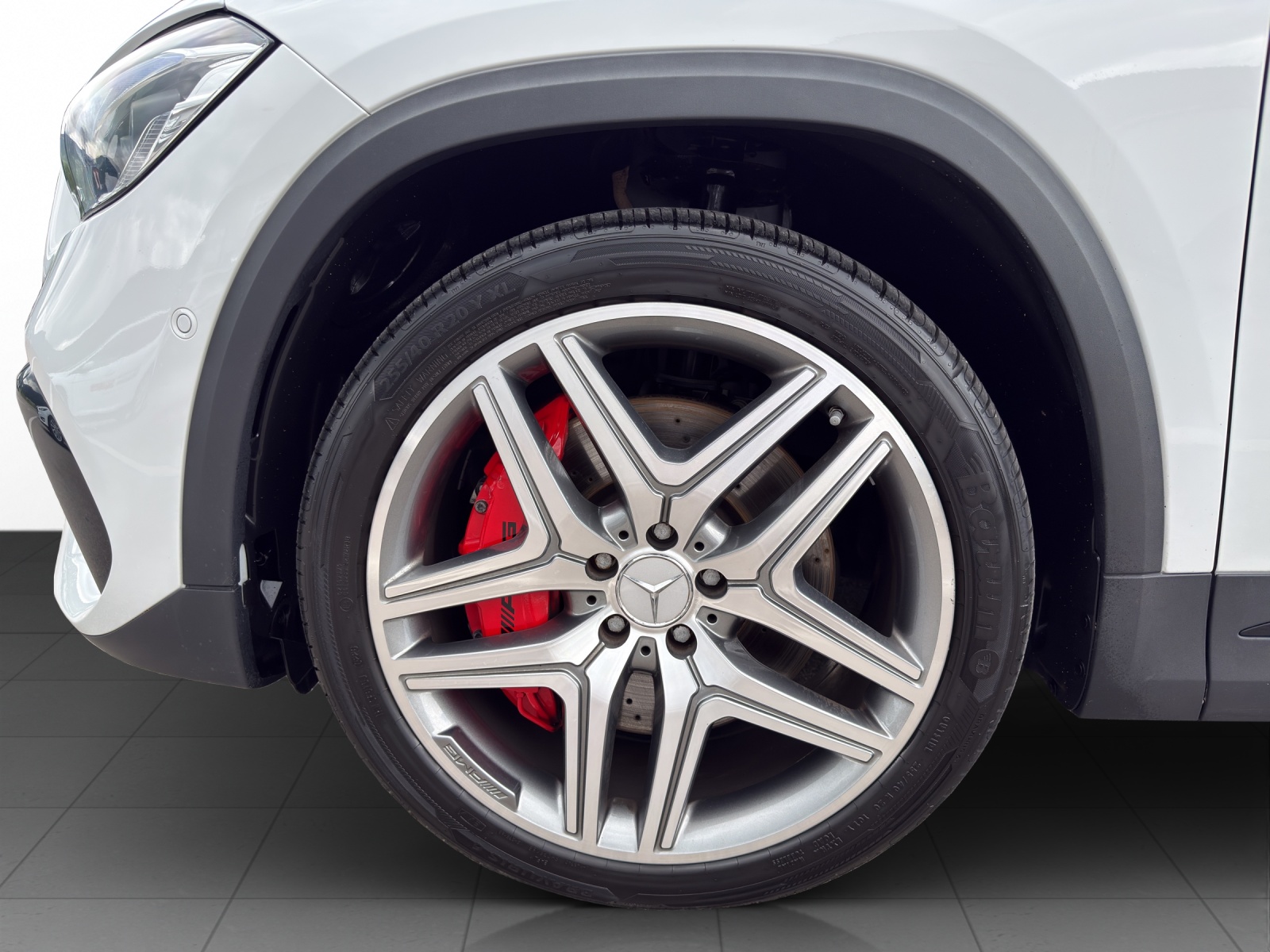 MERCEDES-BENZ GLA 45 S AMG 4Matic+-image-5