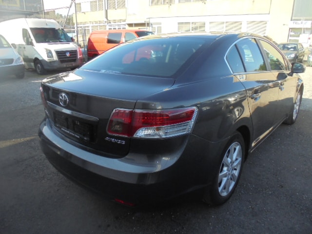 TOYOTA Avensis 2.0 Linea Sol Multidrive-image-1