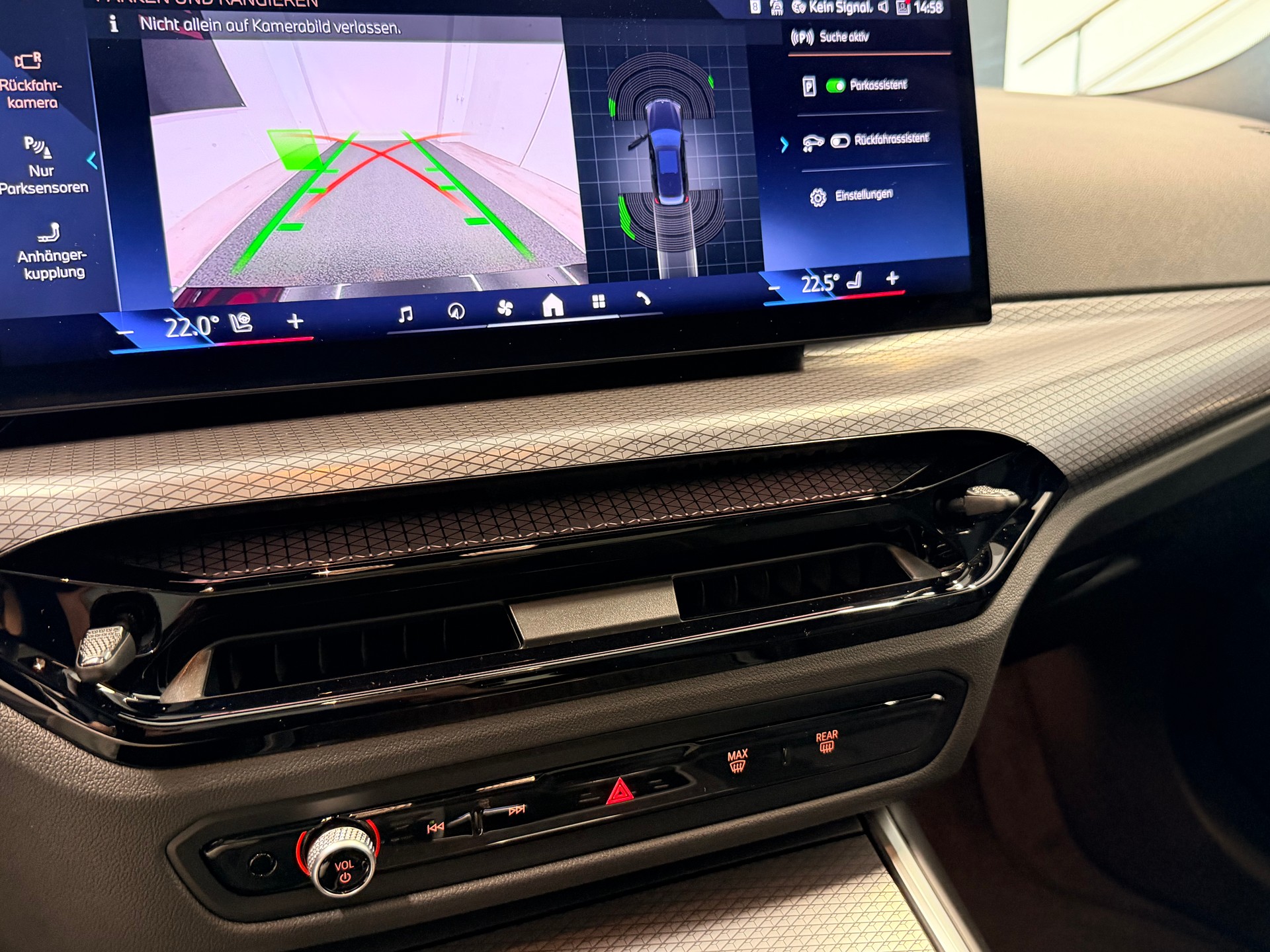 BMW 330i Touring xDrive Steptronic M Sport Pro-image-25