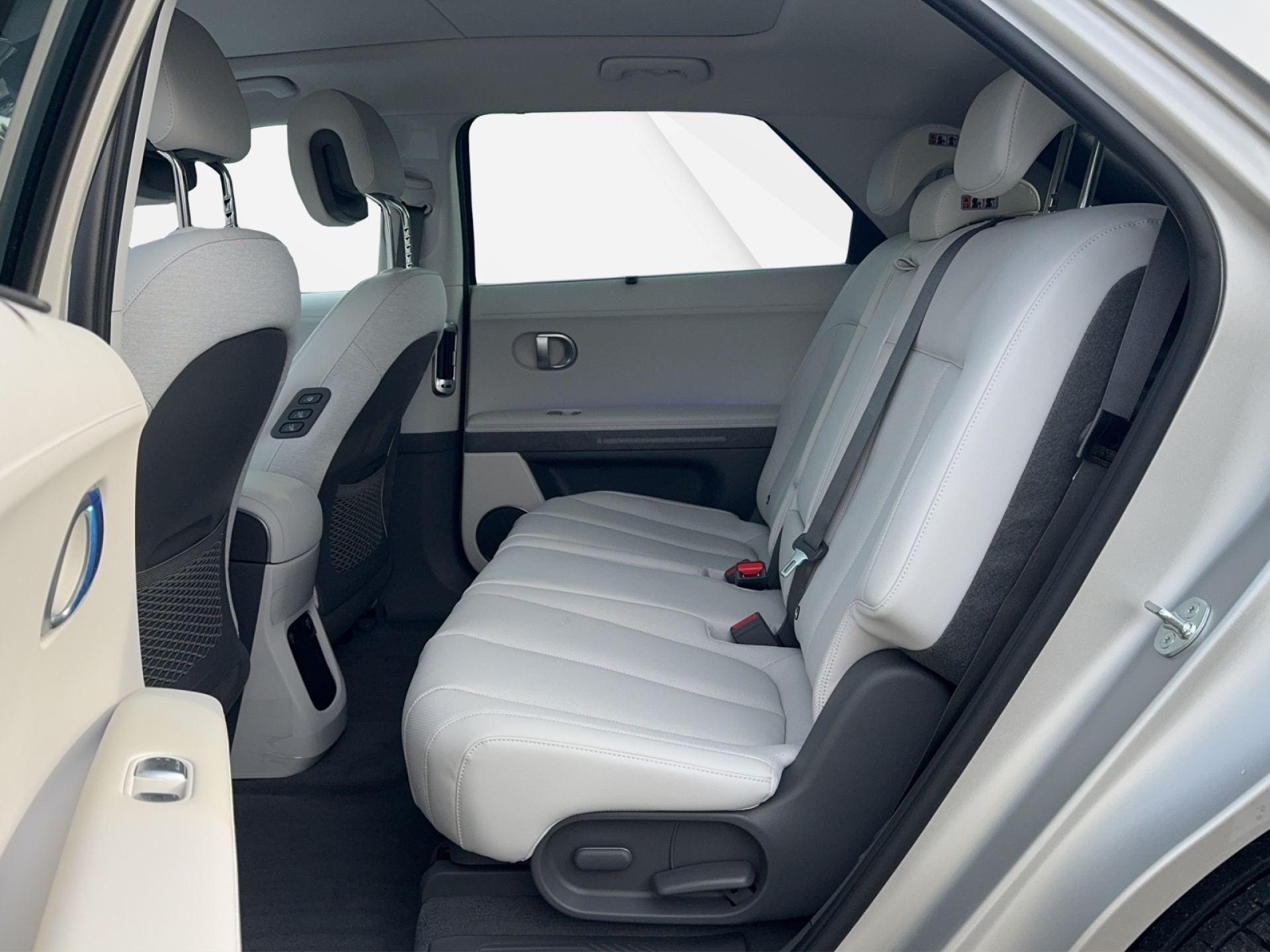 HYUNDAI Ioniq 5 Vertex 4WD 77 kWh-image-6