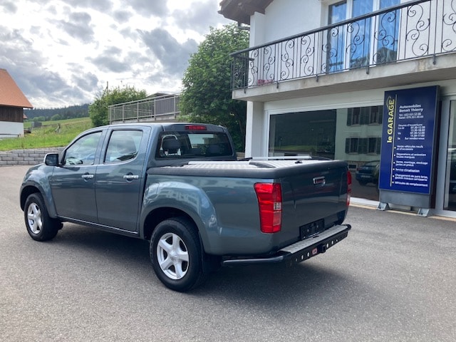 ISUZU D-MAX 2.5 Crew Cab Solar 4x4-image-3