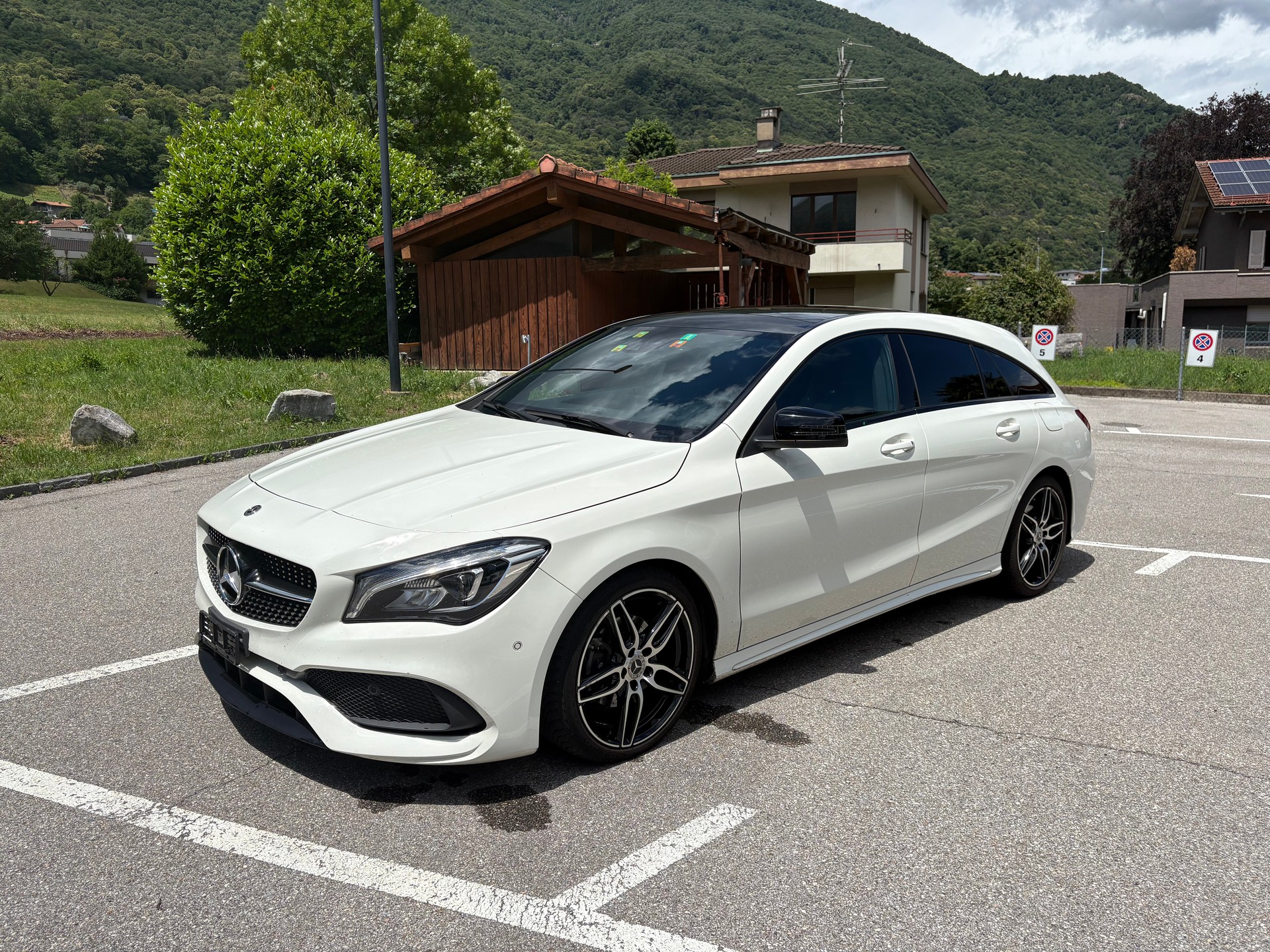 MERCEDES-BENZ CLA Shooting Brake 200 CDI AMG Line 4Matic 7G-DCT-image-6