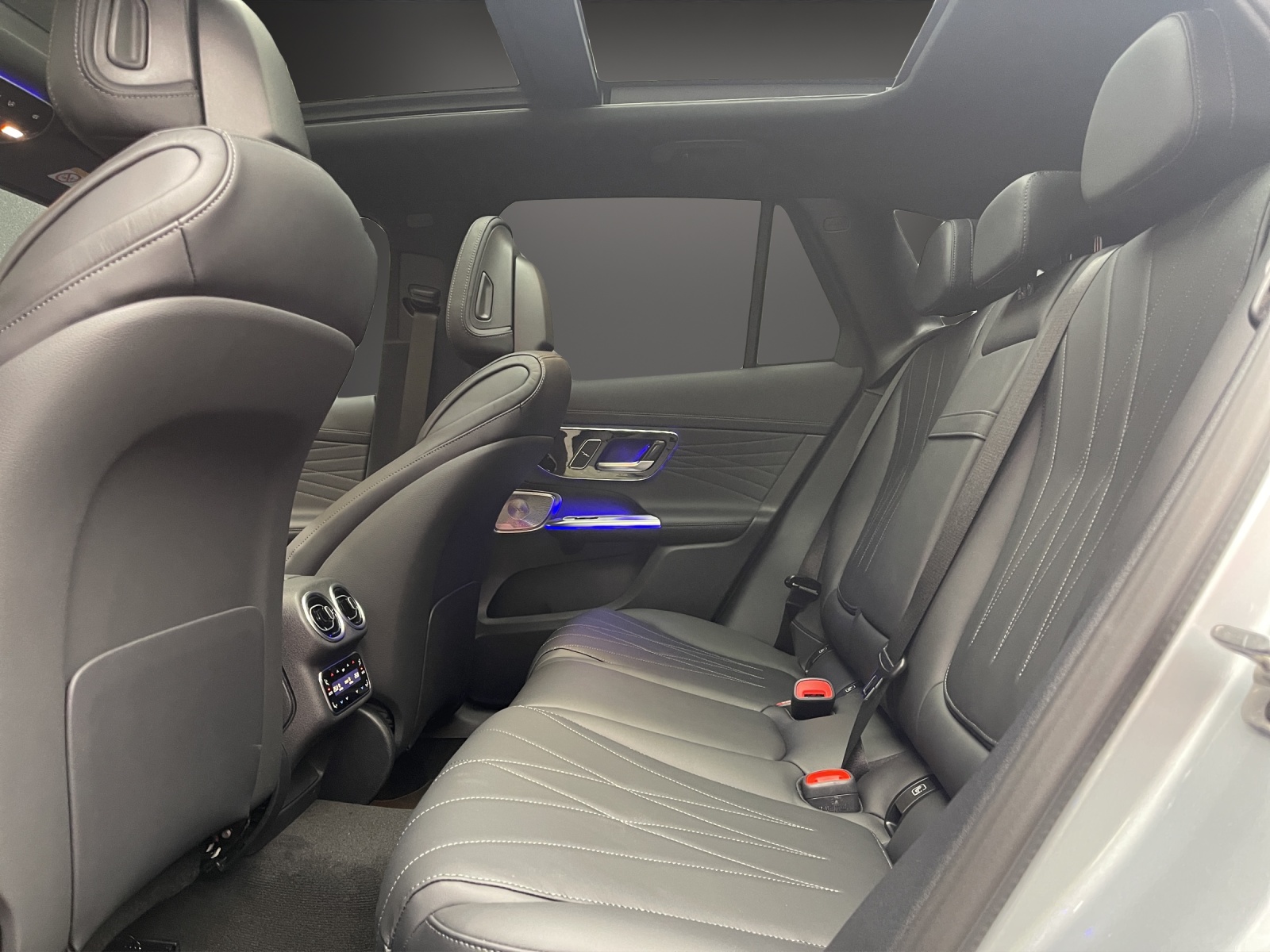 MERCEDES-BENZ GLC 400 e 4M 9G-Tronic-image-8