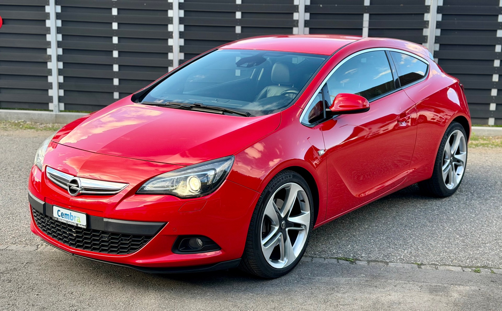 OPEL Astra GTC 1.6i 16V Sport-image-2