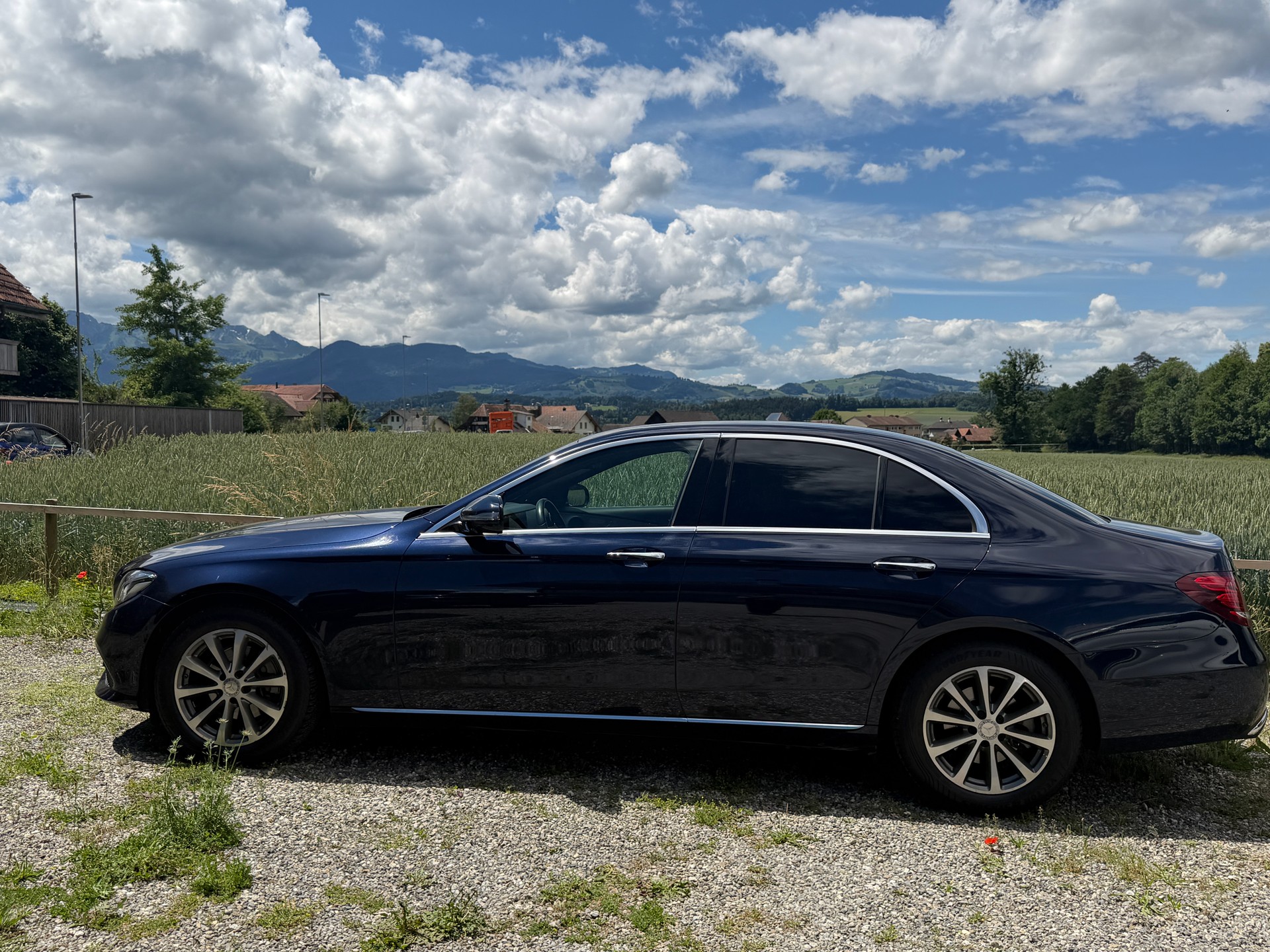 MERCEDES-BENZ E 200 Avantgarde 9G-Tronic-image-6