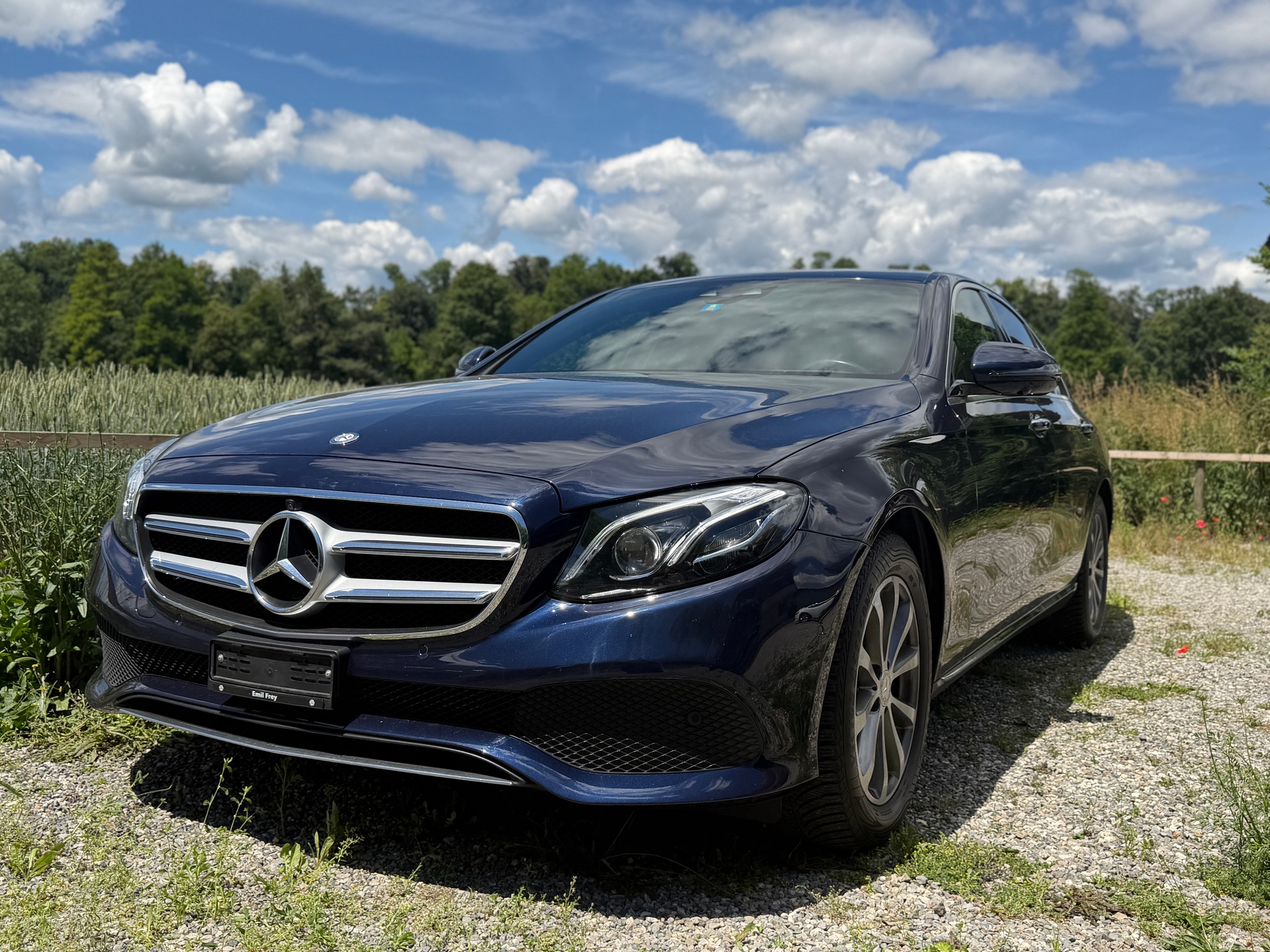 MERCEDES-BENZ E 200 Avantgarde 9G-Tronic-image-27
