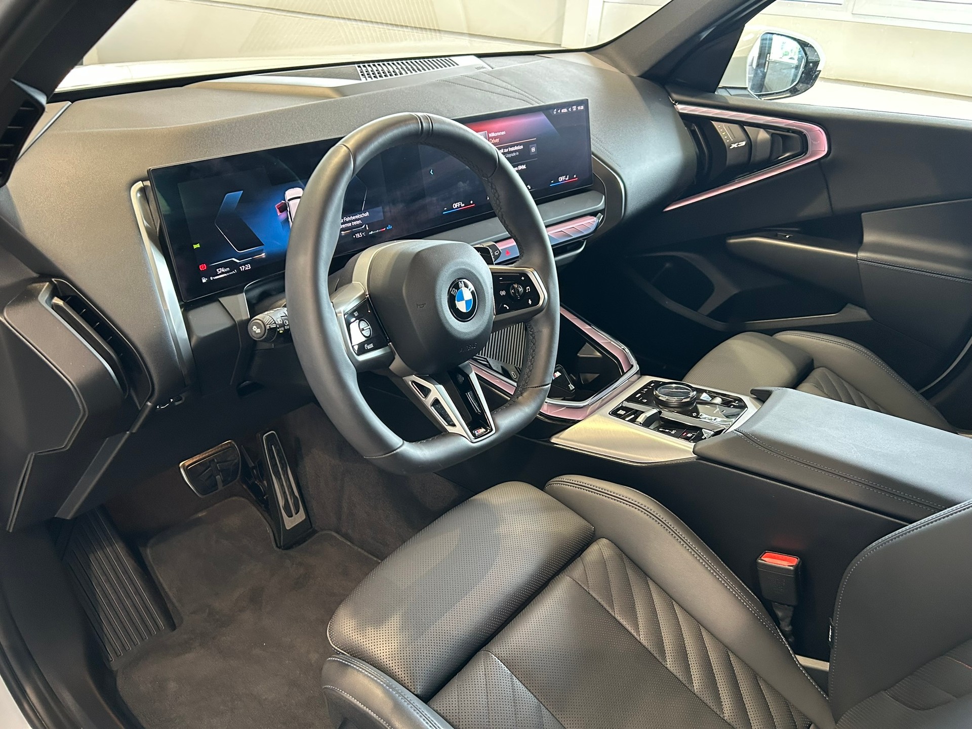 BMW X3 xDrive 48V 20d M Sport-image-24