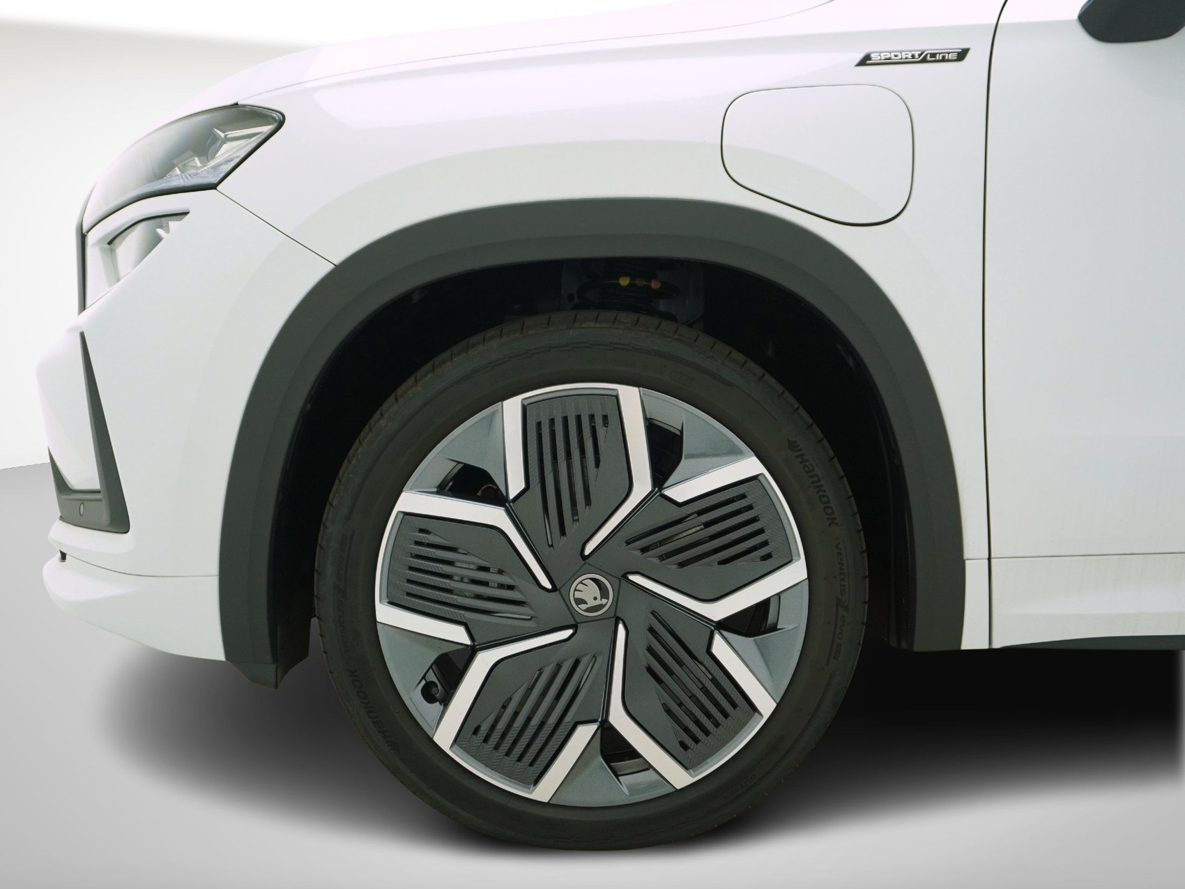 SKODA Kodiaq 1,5 TSI iV Plug-in-Hybrid Sportline-image-9