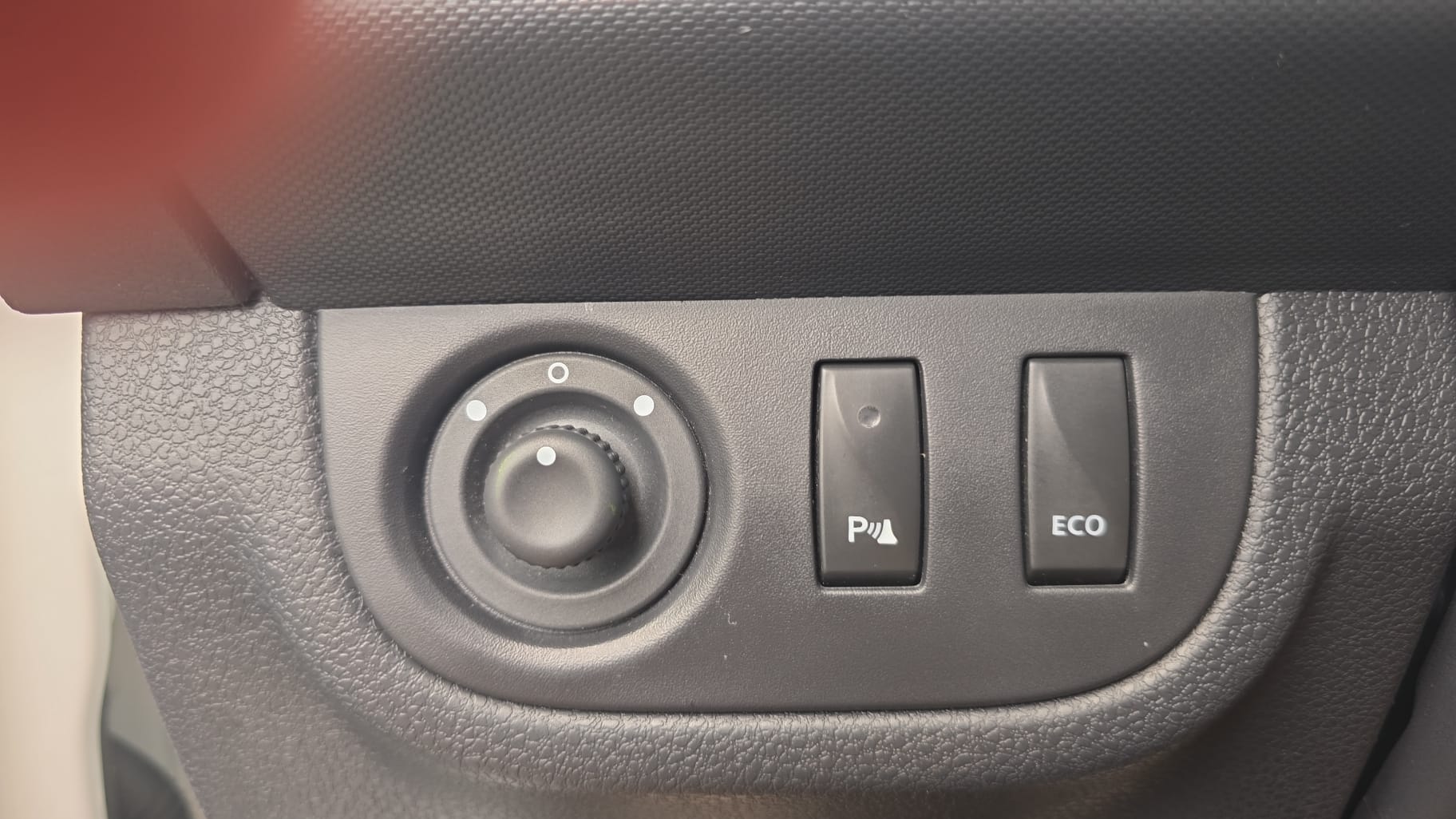 DACIA Logan MCV 0.9 Stepway Automatic Navi / 8 X / AUTOMAT / CH / full DACIA SERVICE-image-5