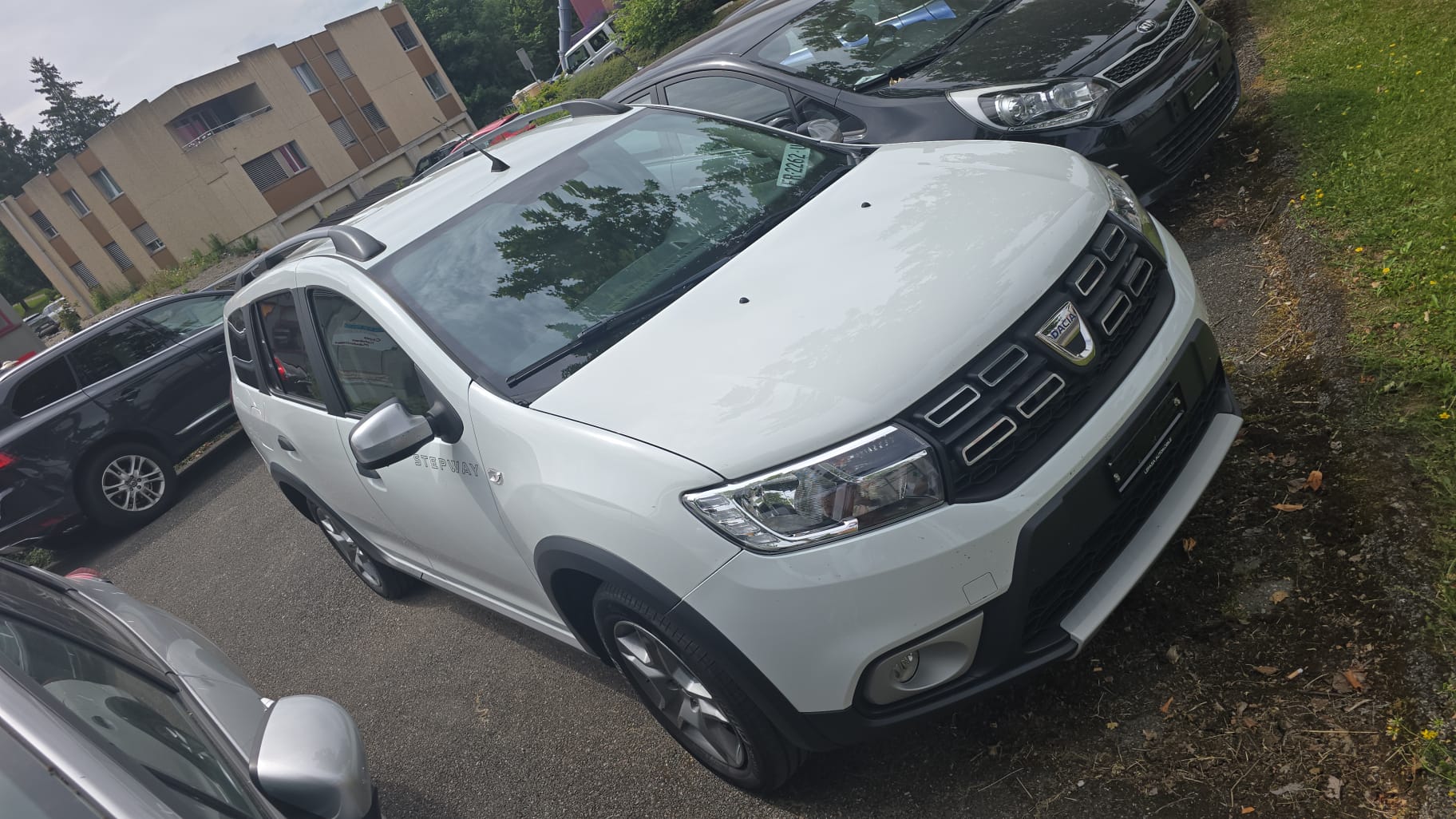 DACIA Logan MCV 0.9 Stepway Automatic Navi / 8 X / AUTOMAT / CH / full DACIA SERVICE-image-14