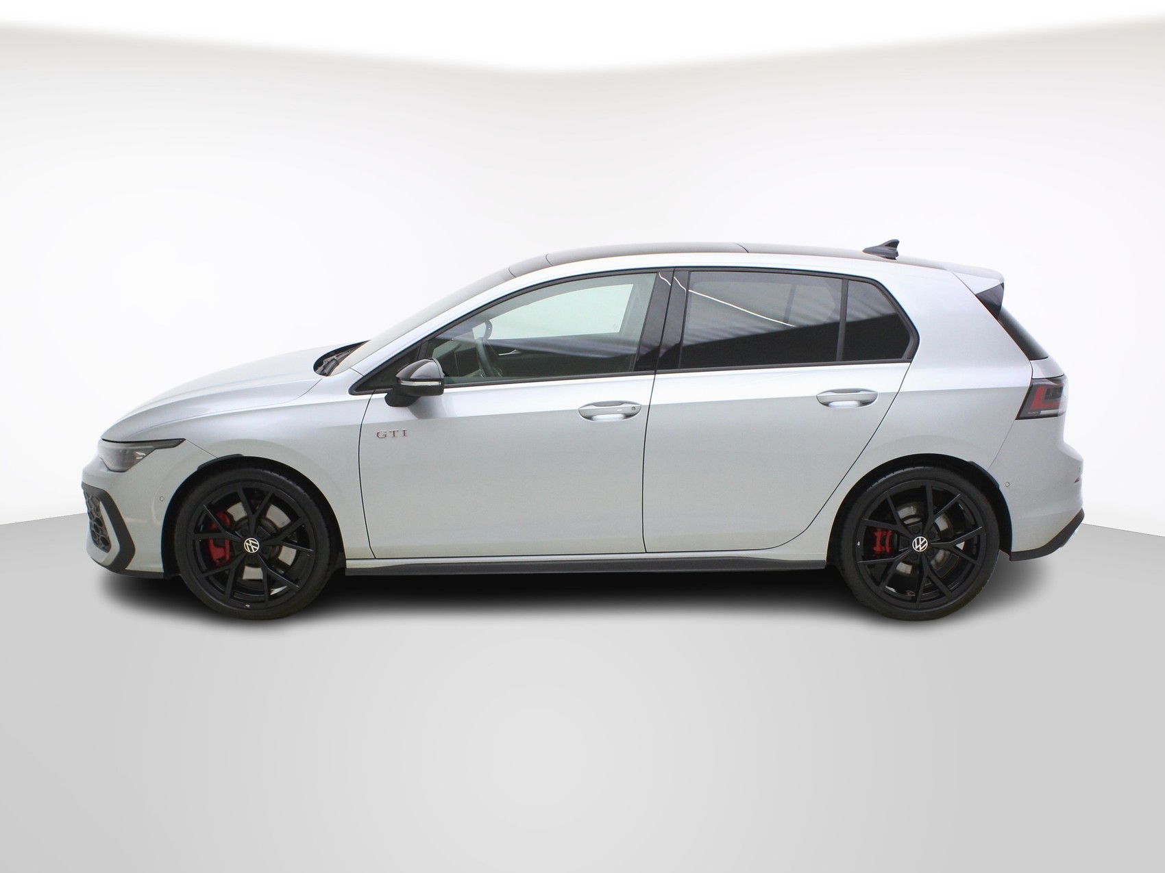 VW Golf 8.5 2.0 TSI DSG GTI Black Style (2025) ** Harman/Kardon / Head-Up / Panoramadach **-image-2