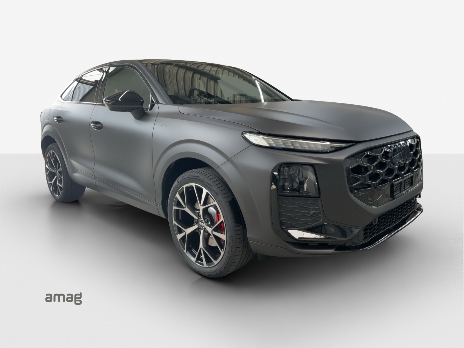 AUDI Q3 Sportback e-hybrid 200 kW S tronig-image-5