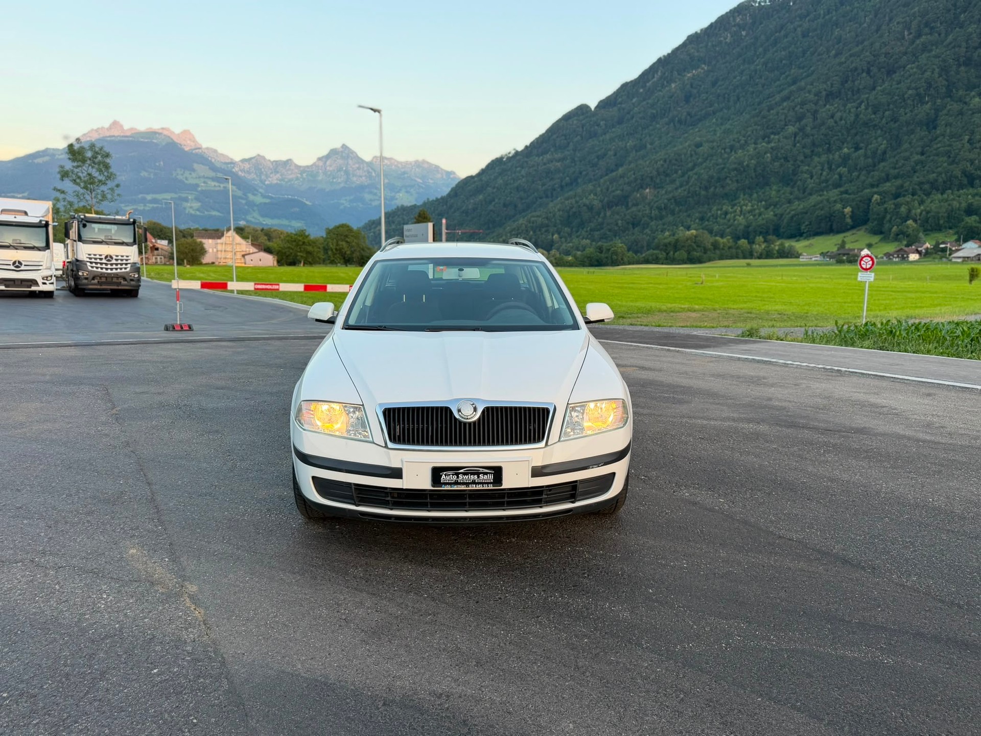 SKODA Octavia 1.9 TDI Adventure 4x4-image-4