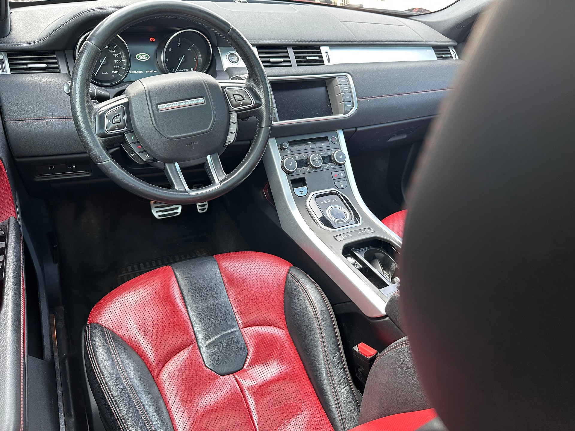 LAND ROVER Range Rover Evoque 2.2 SD4 Dynamic AT9-image-12