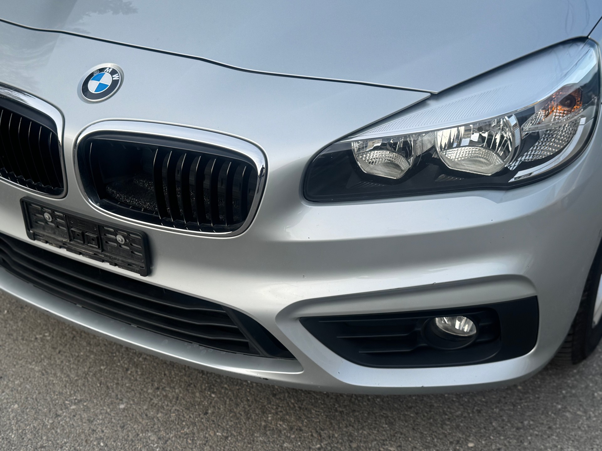 BMW 218d Active Tourer Sport Line-image-5
